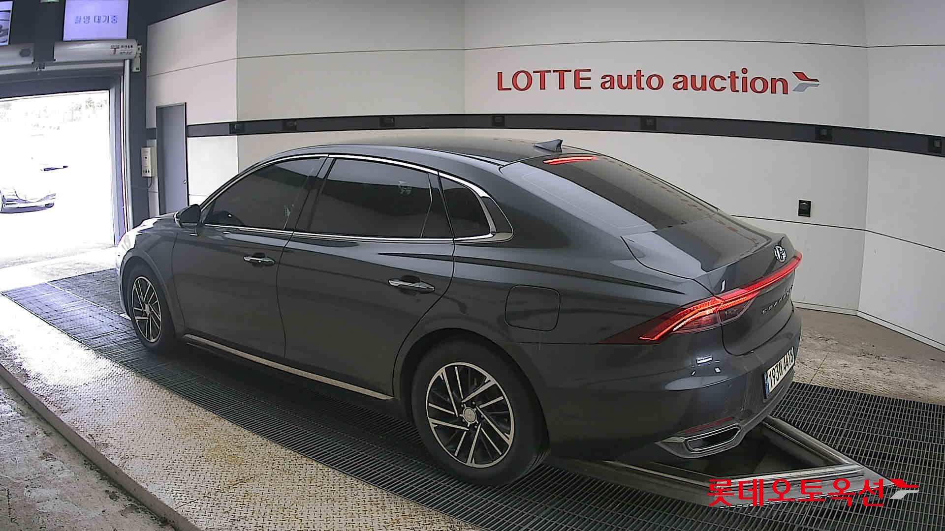 Hyundai Grandeur 2022 - Image 15