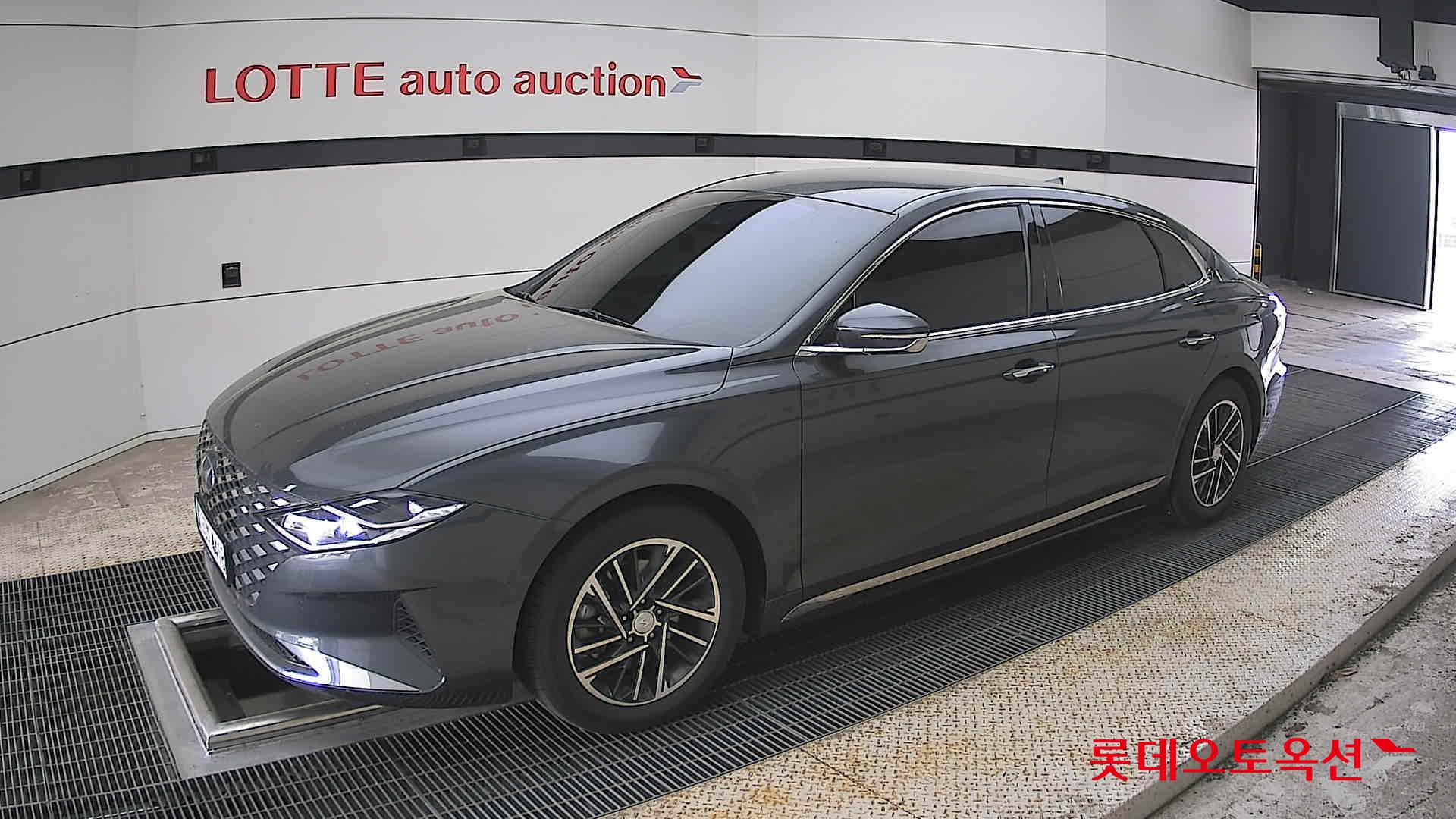 Hyundai Grandeur 2022 - Image 11
