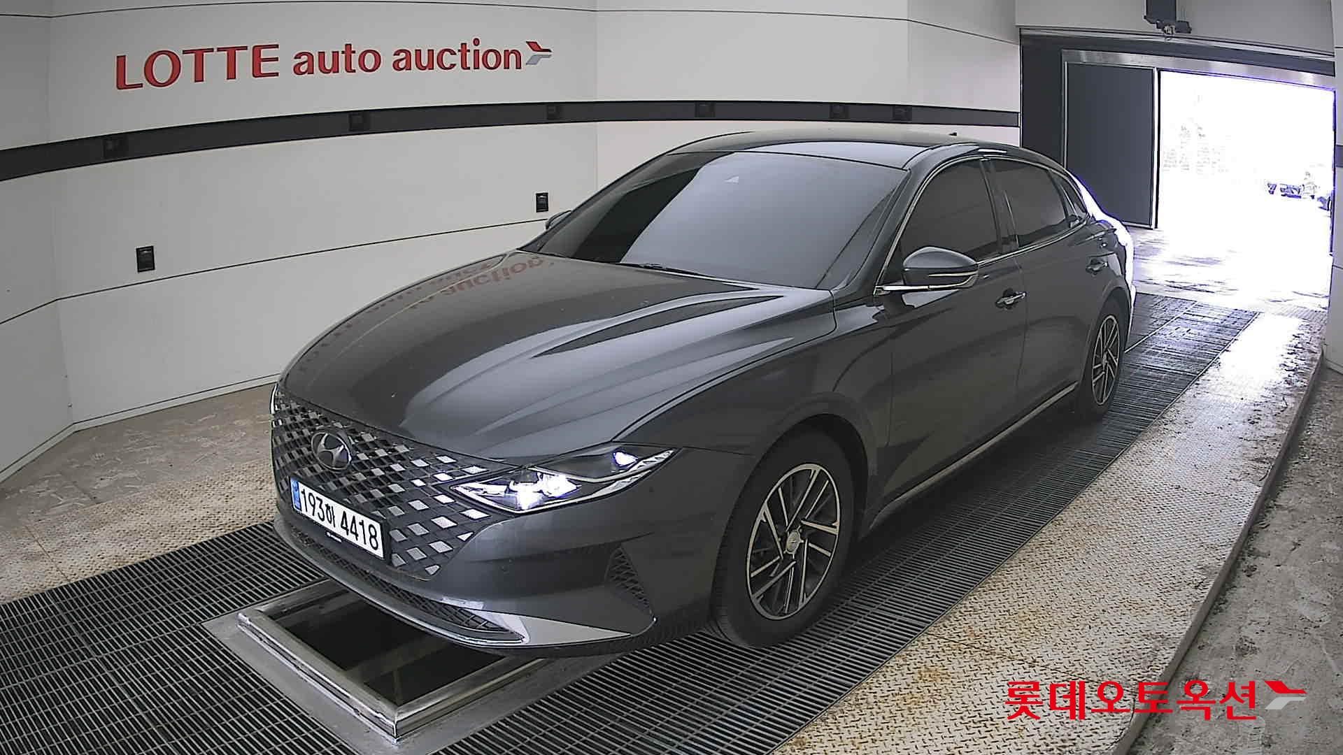 Hyundai Grandeur 2022 - Image 3