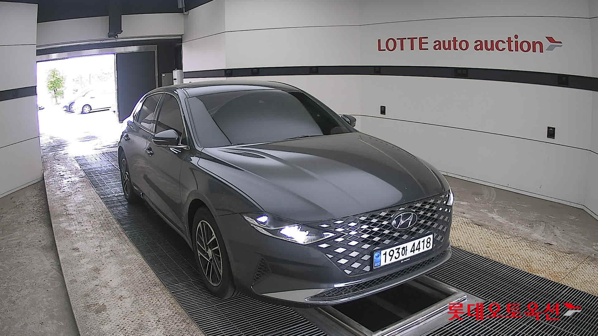 Hyundai Grandeur 2022 - Image 24