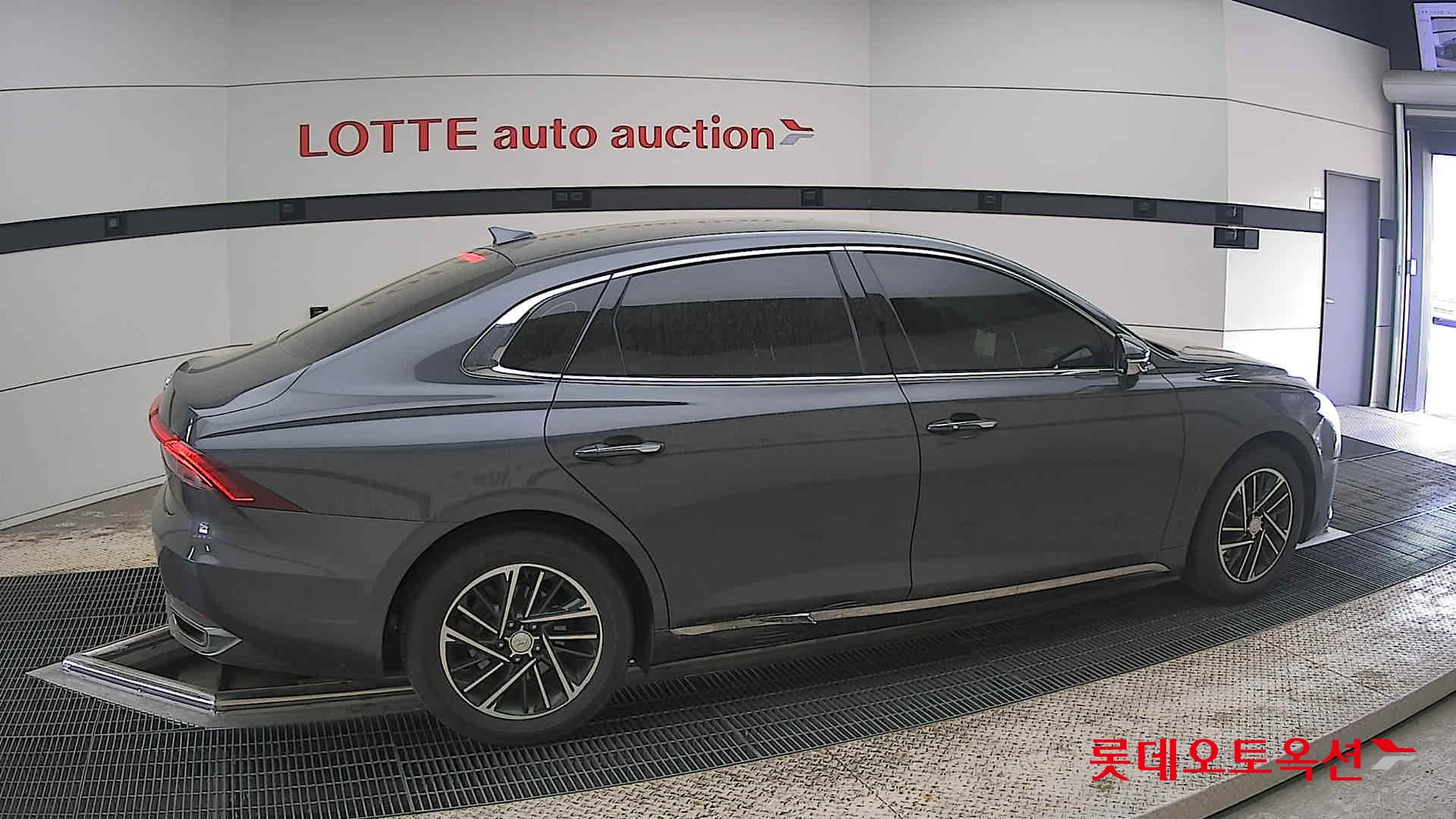 Hyundai Grandeur 2022 - Image 20
