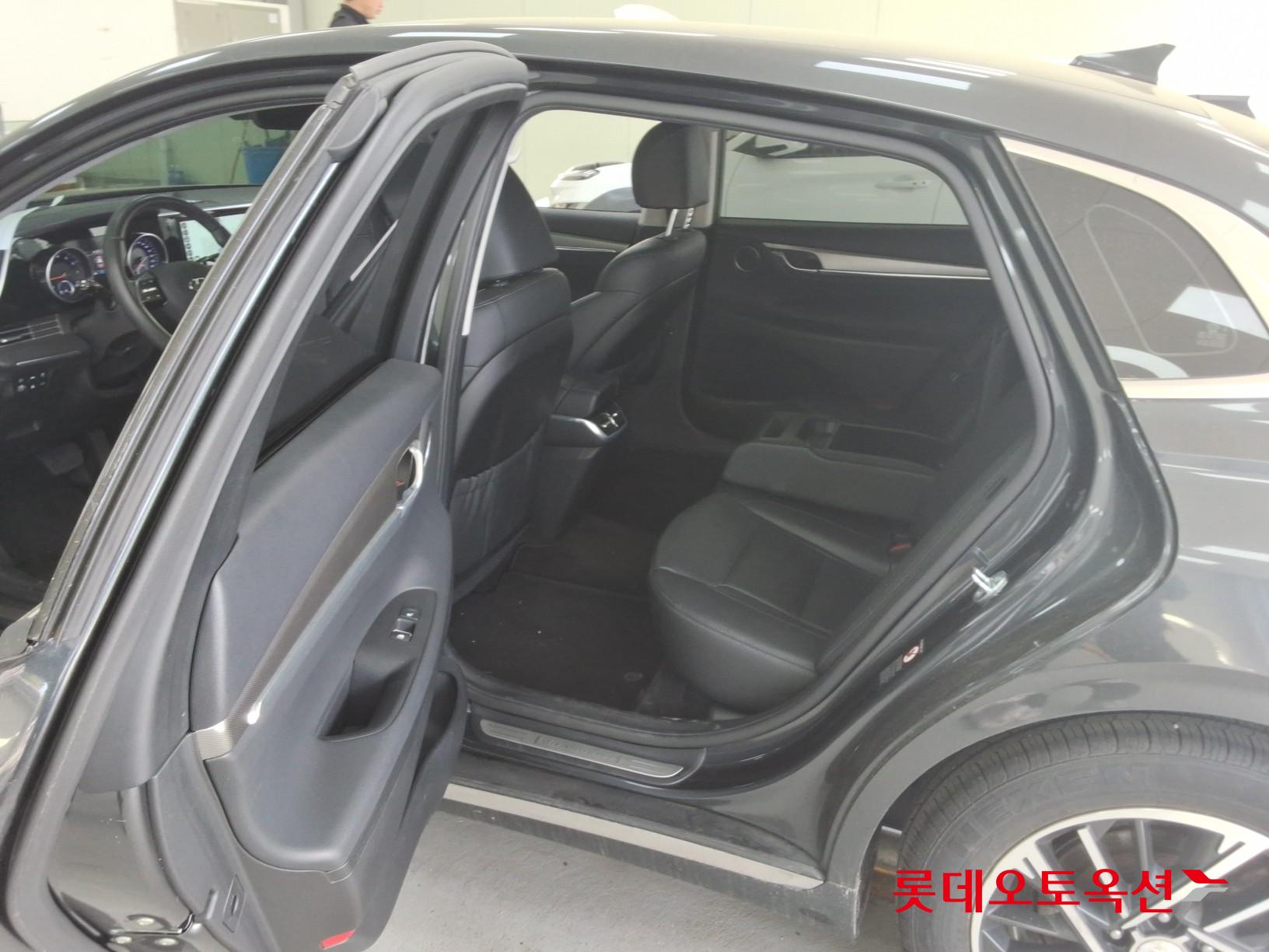 Hyundai Grandeur 2022 - Image 38