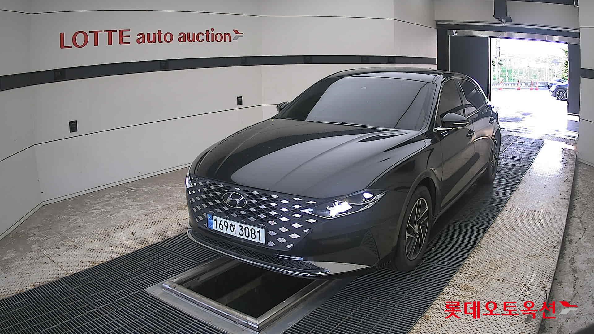 2022 - hyundai grandeur