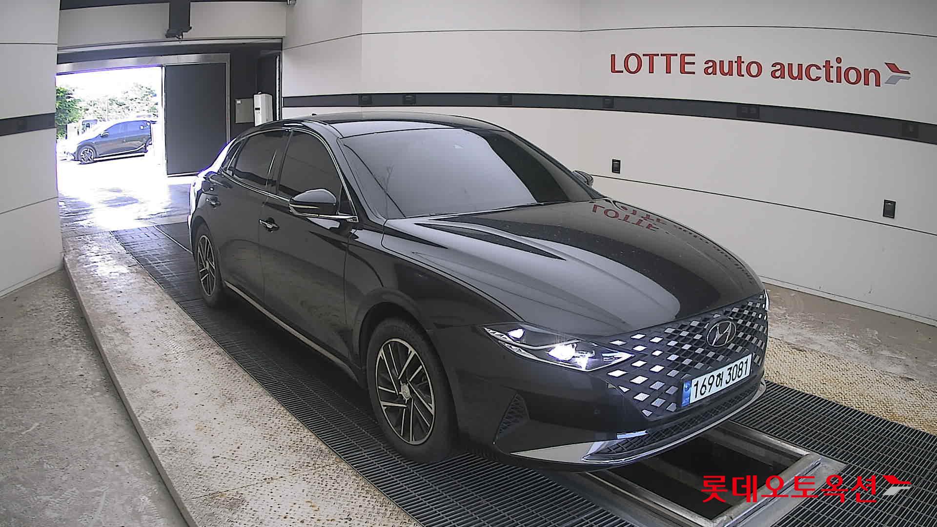 2022 - hyundai grandeur