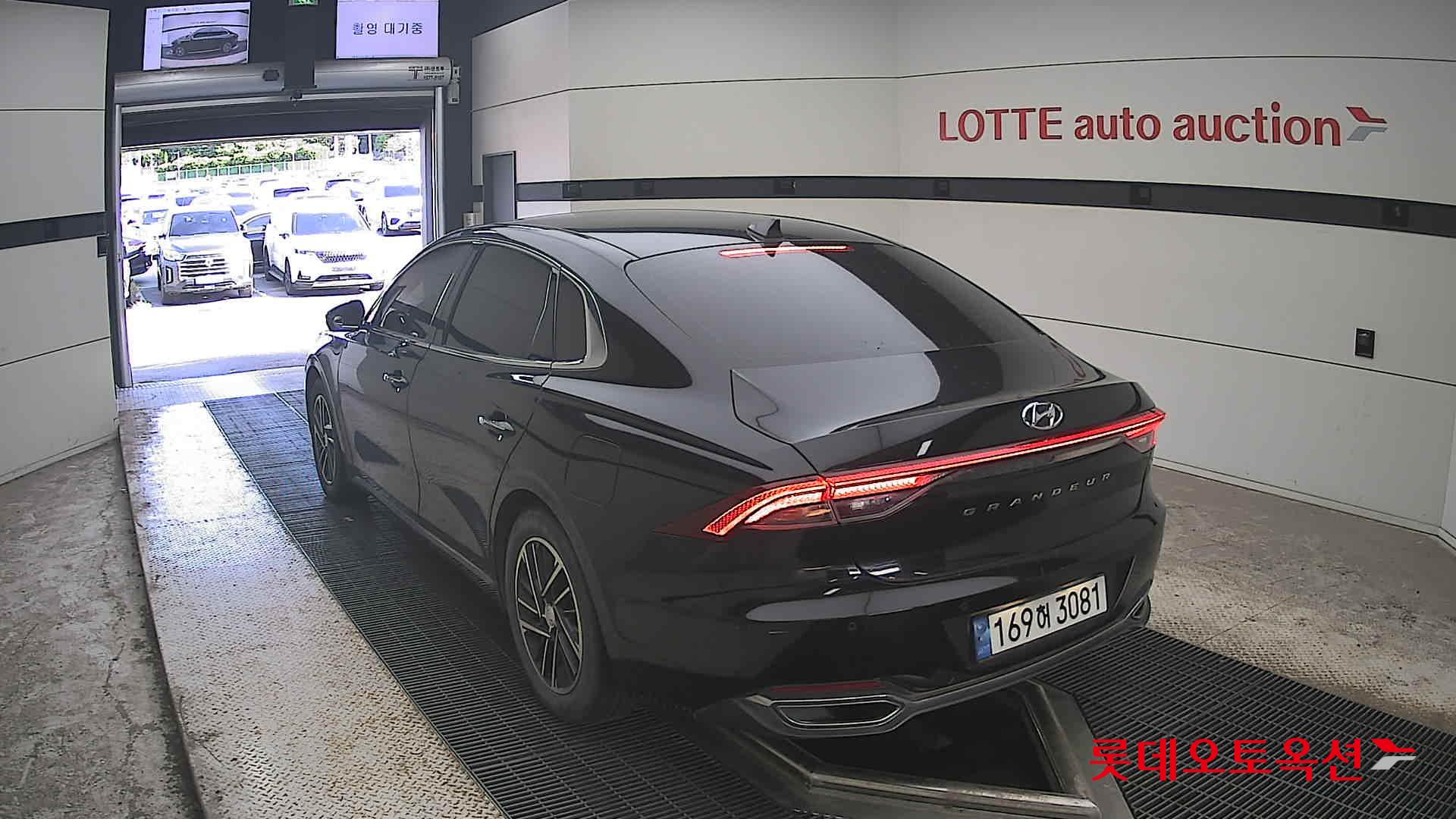2022 - hyundai grandeur