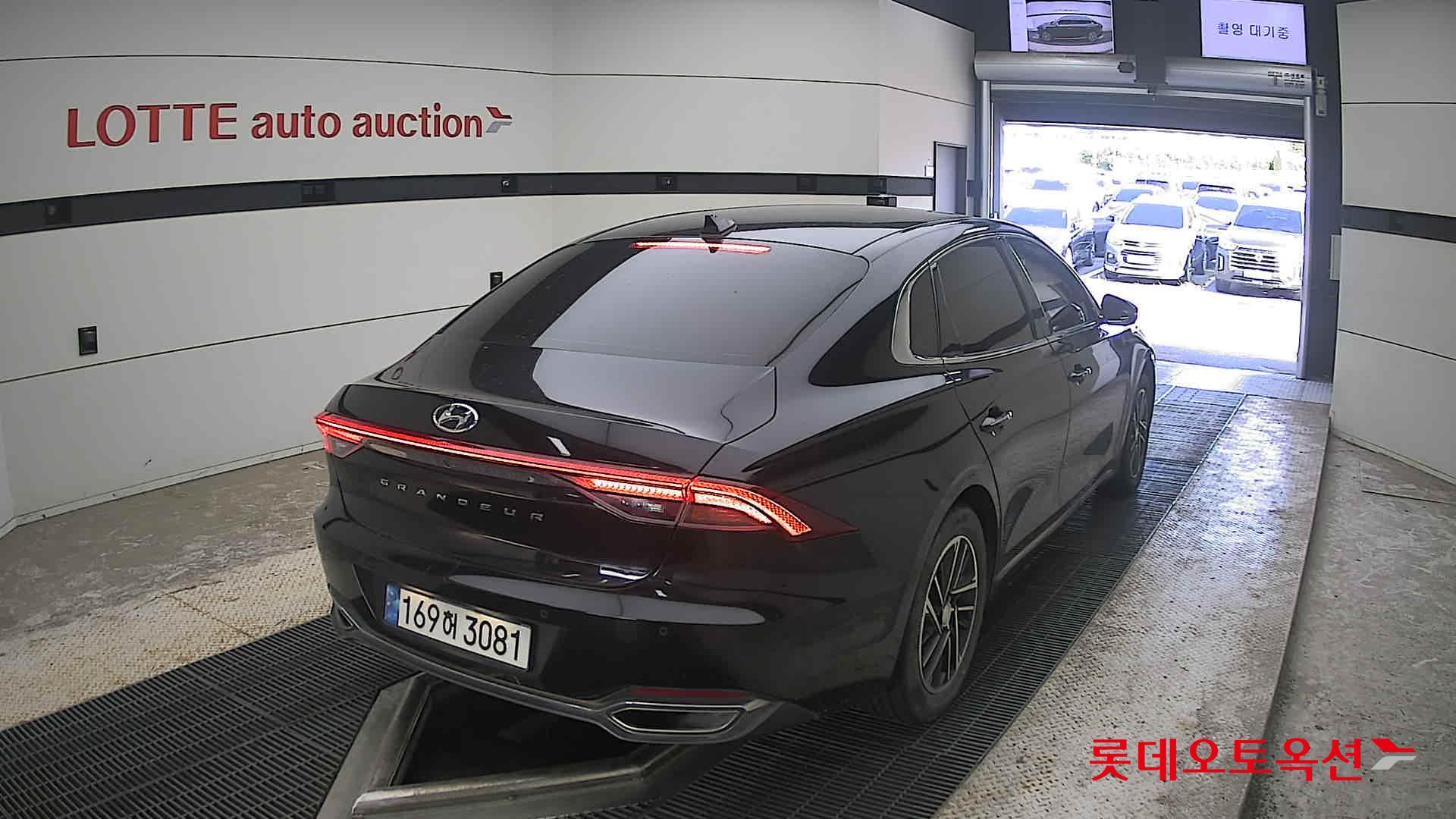 2022 - hyundai grandeur