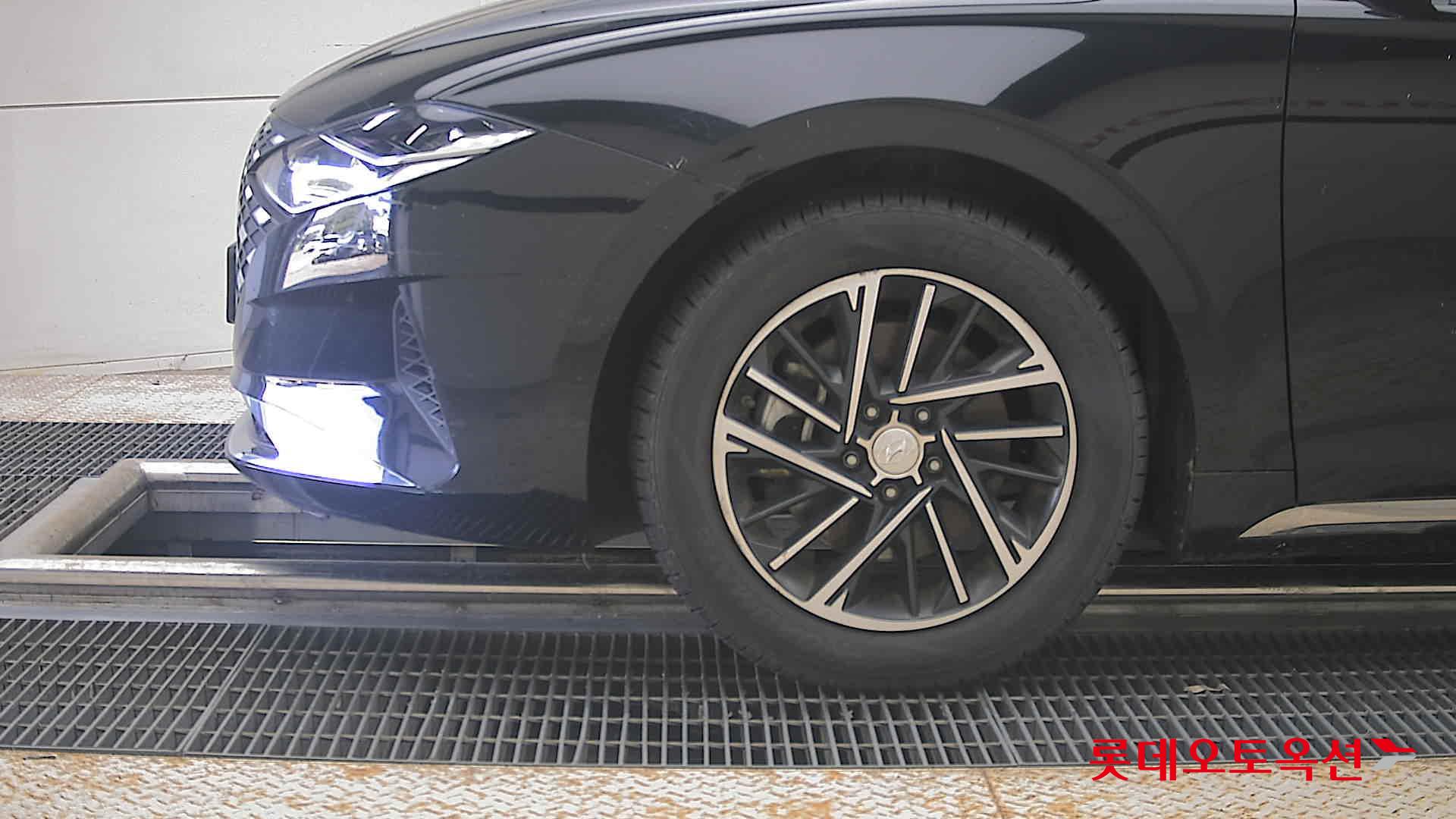 2022 - hyundai grandeur