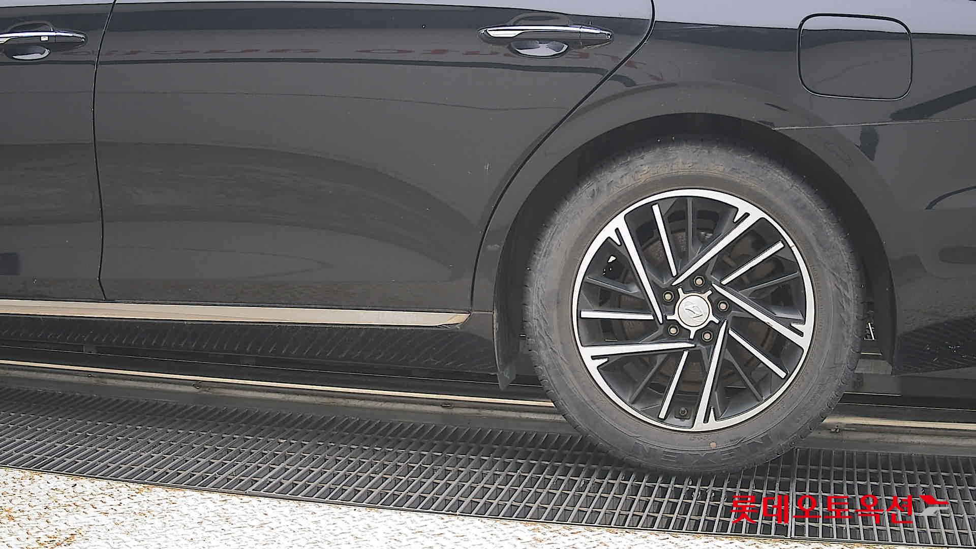 2022 - hyundai grandeur