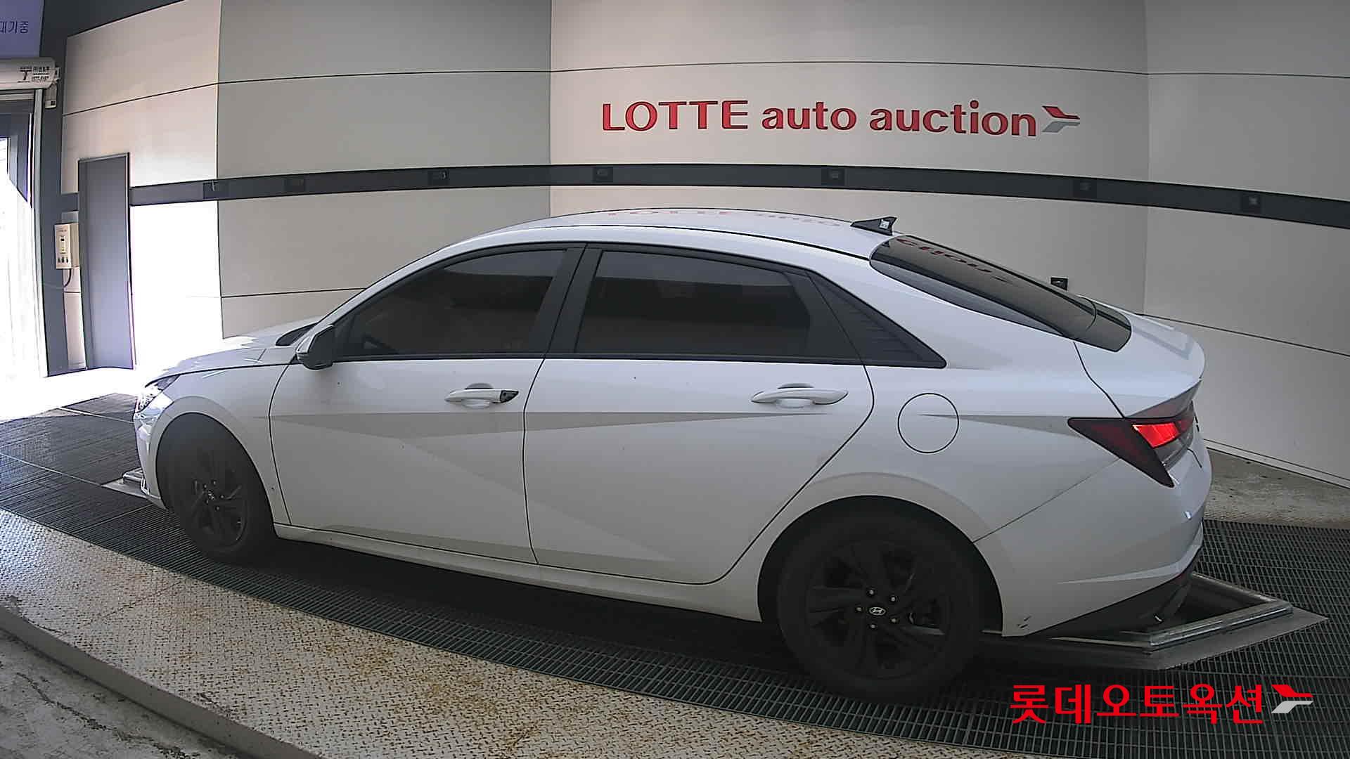 2023 - hyundai avante