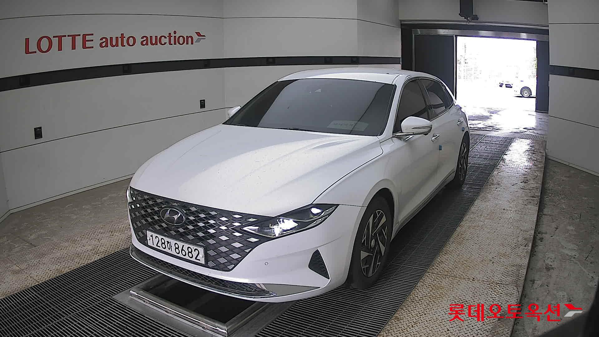 Hyundai Grandeur 2020 - Image 10