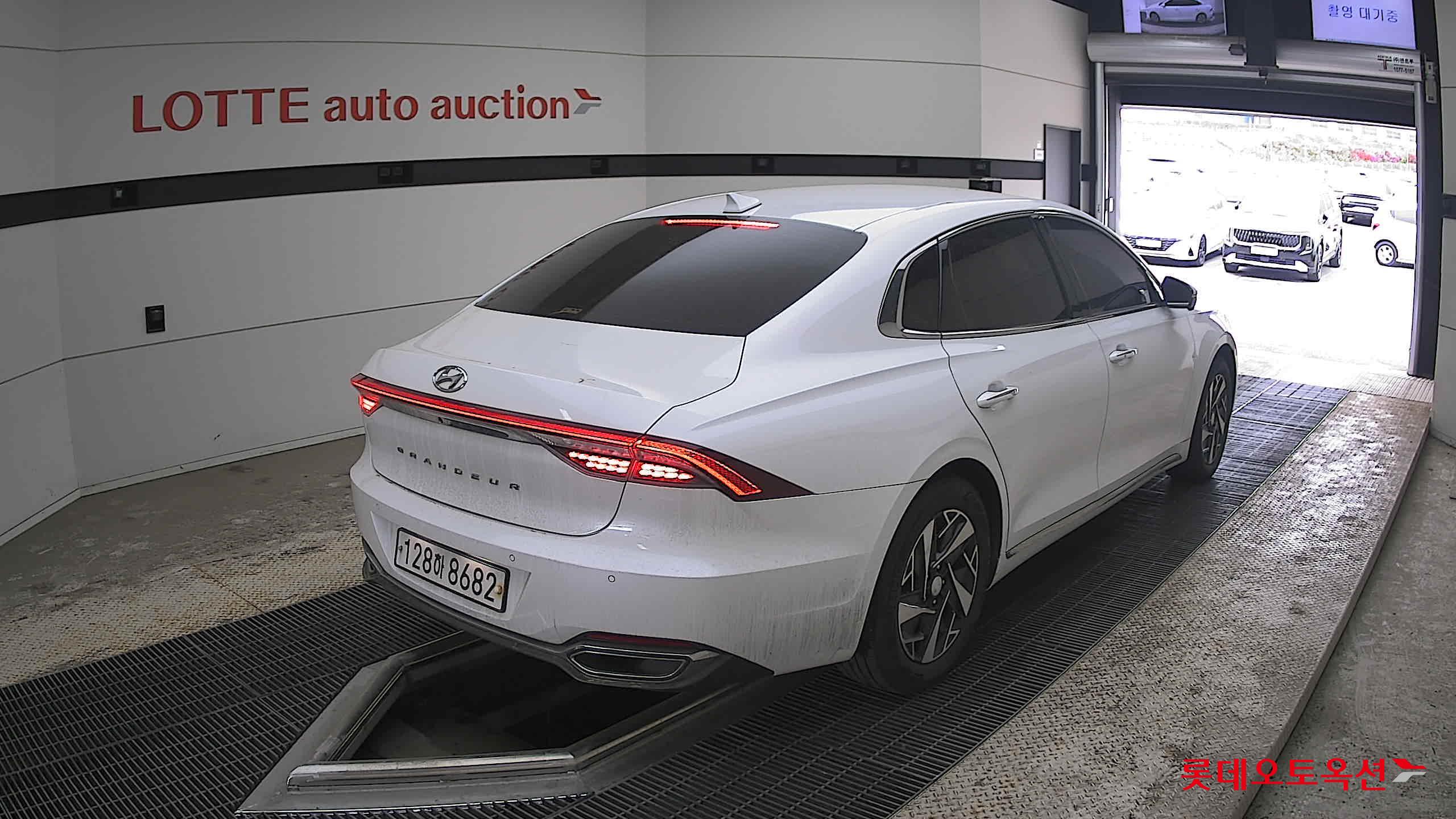 Hyundai Grandeur 2020 - Image 5