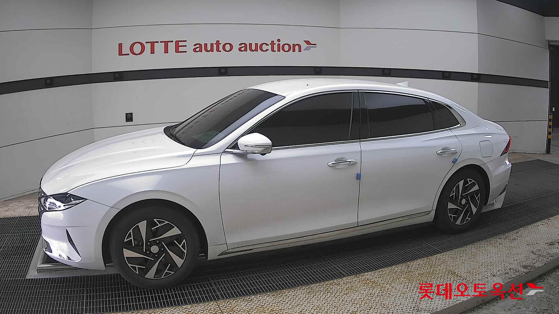 Hyundai Grandeur 2020 - Image 12