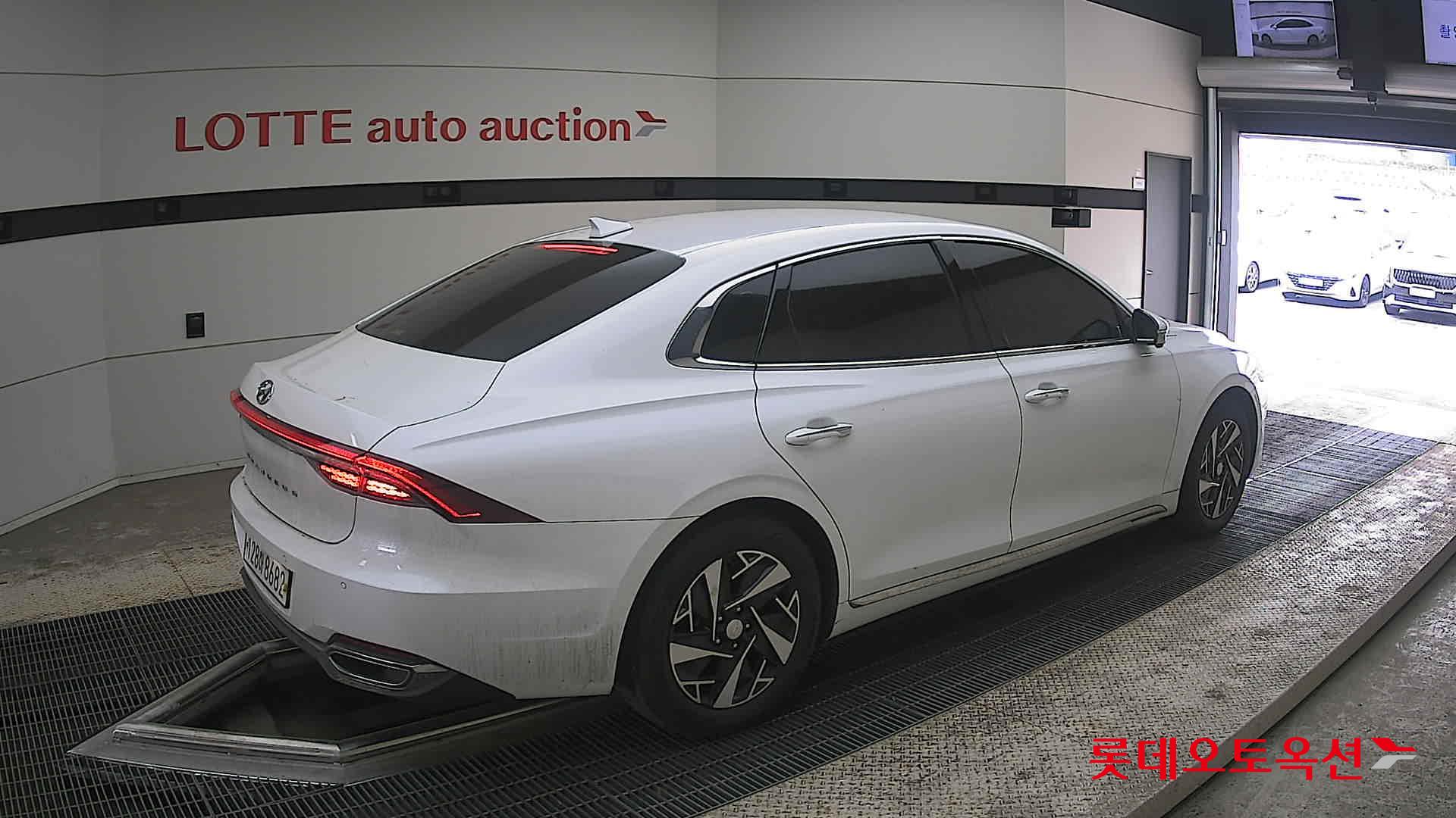 Hyundai Grandeur 2020 - Image 19