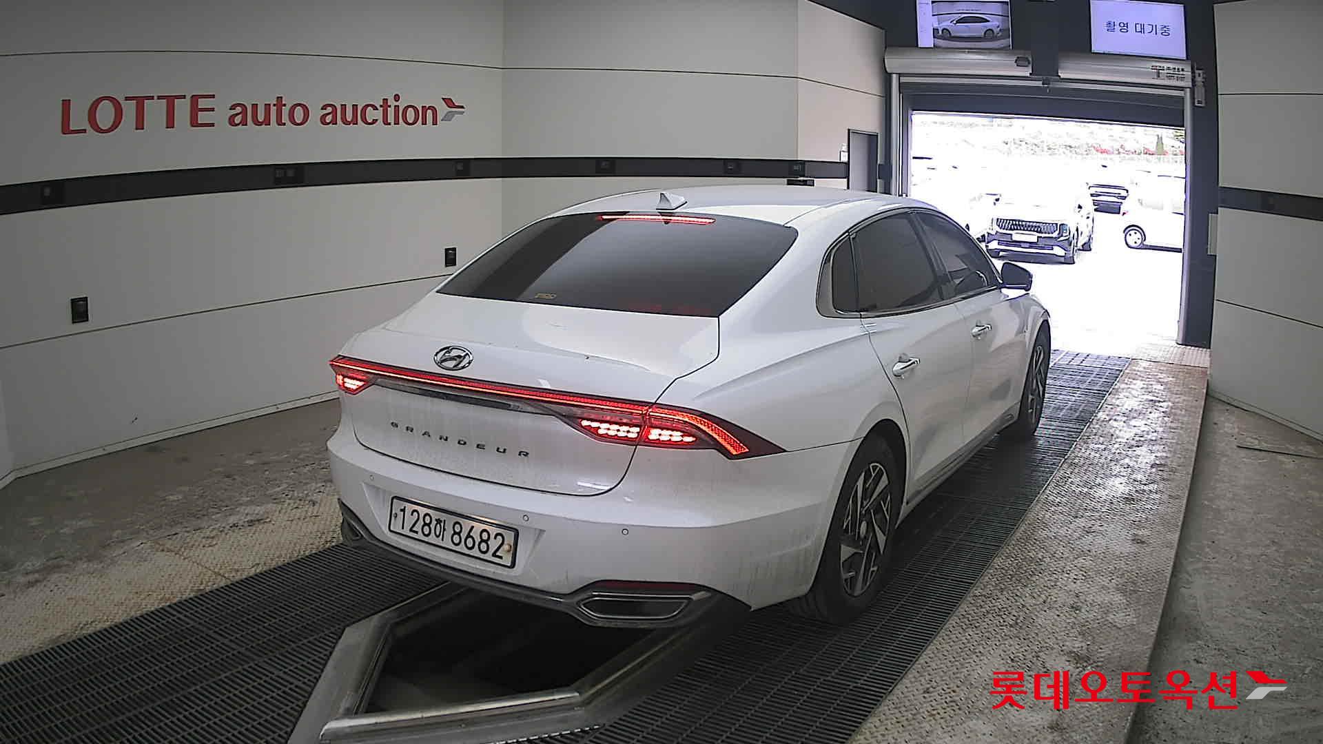 Hyundai Grandeur 2020 - Image 18