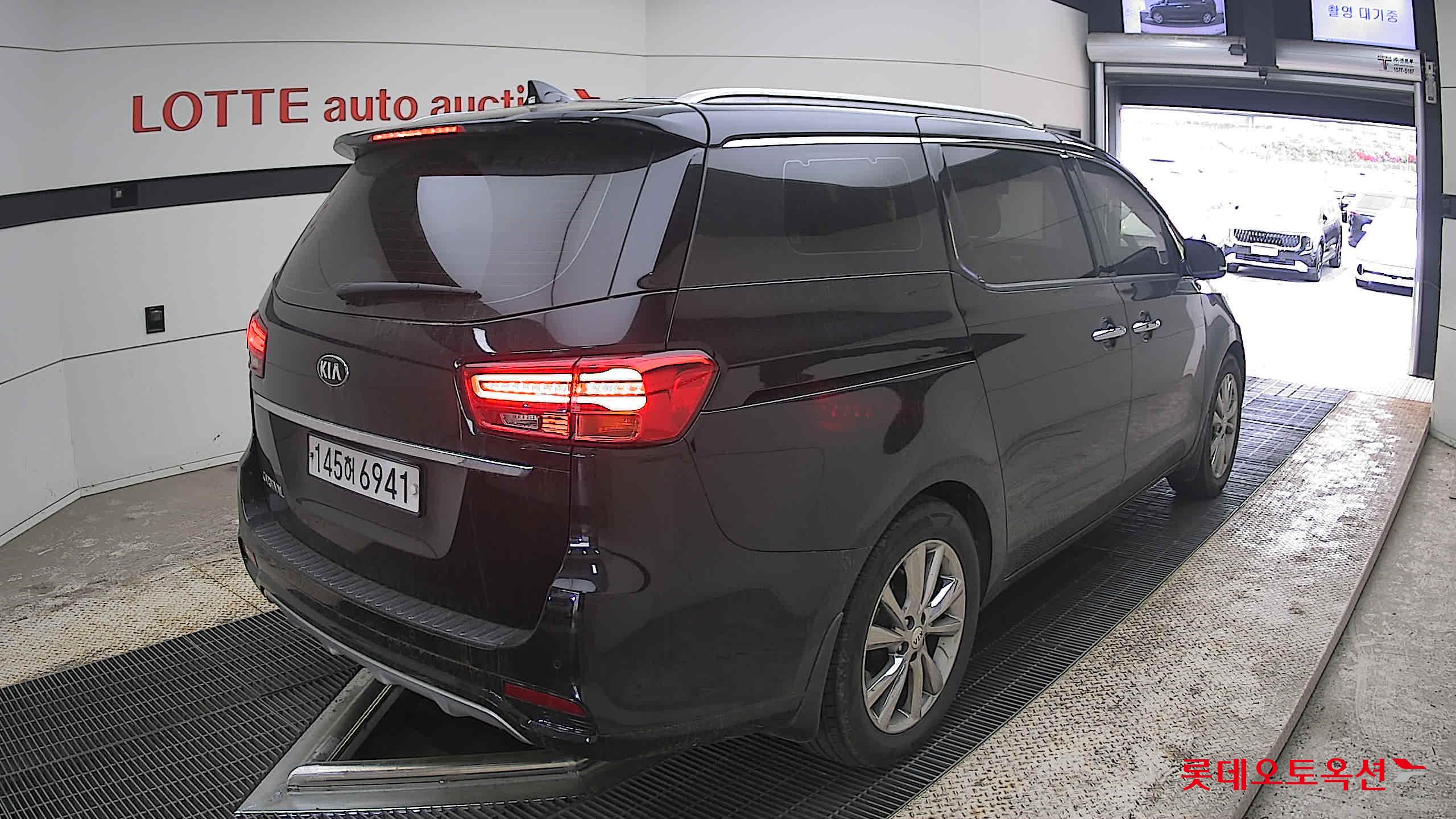 كيا نيو كارنيفال 2020 - صورة 5