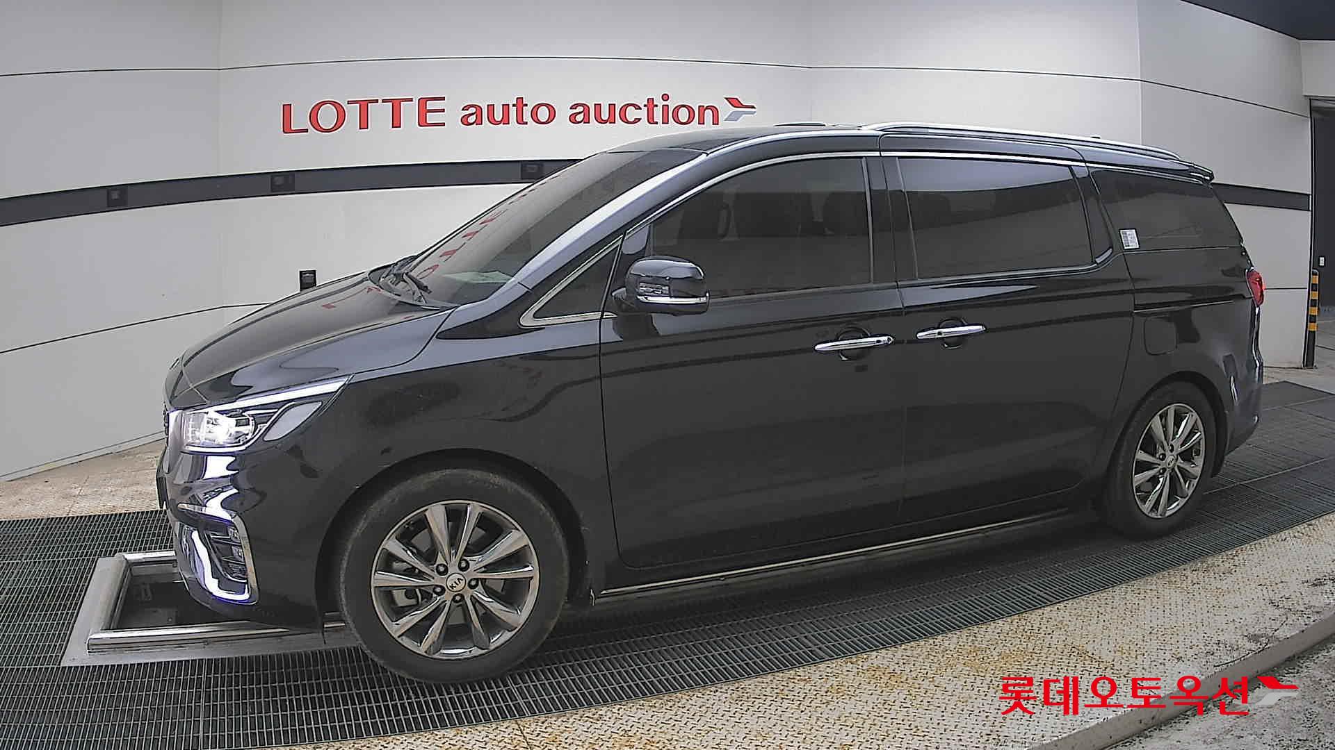 كيا نيو كارنيفال 2020 - صورة 12