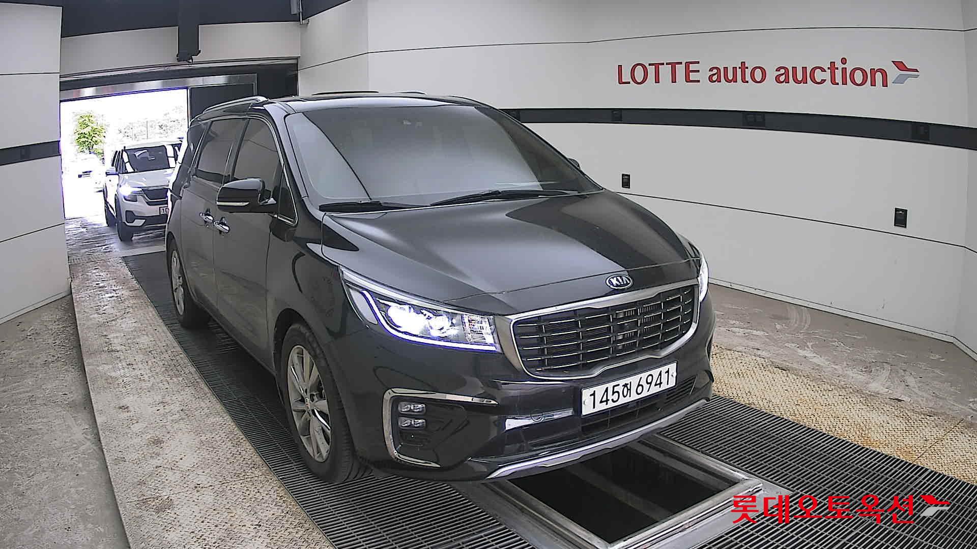 كيا نيو كارنيفال 2020 - صورة 24