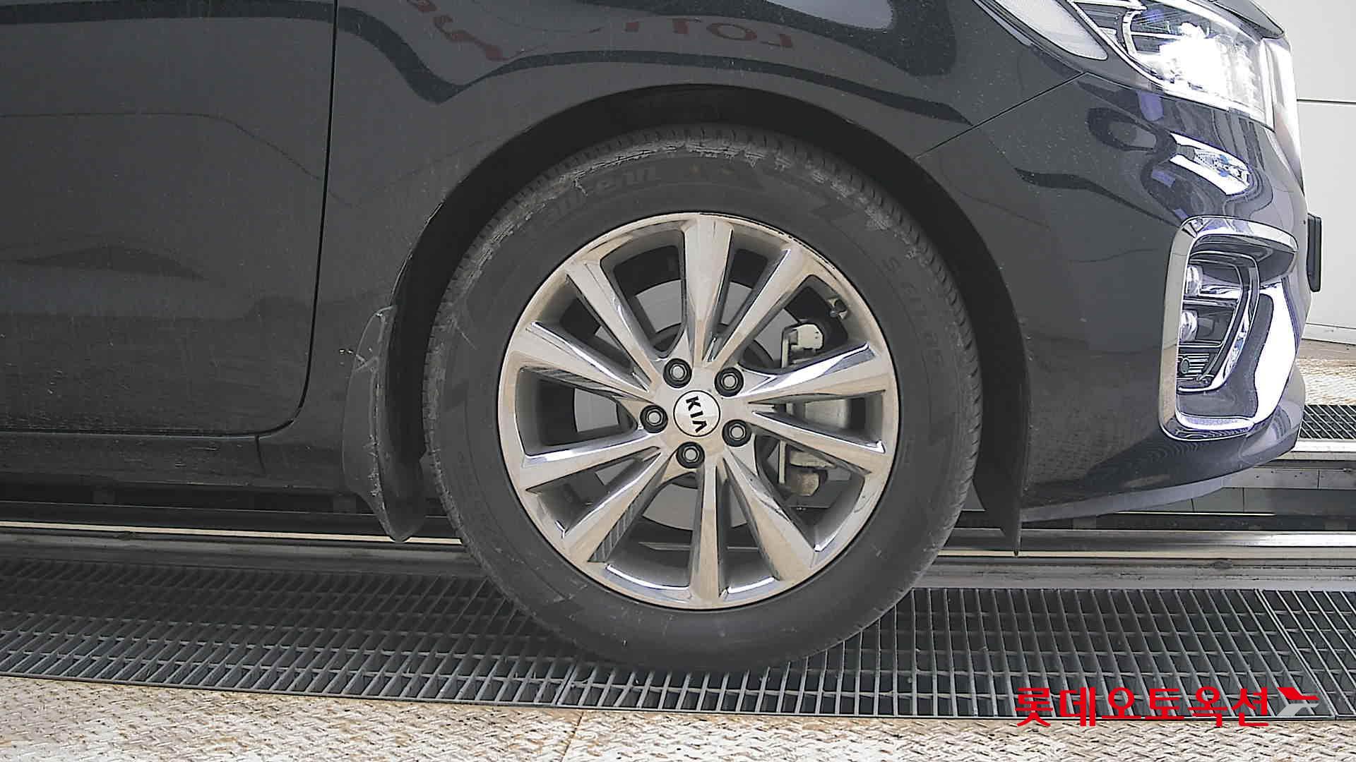 كيا نيو كارنيفال 2020 - صورة 27