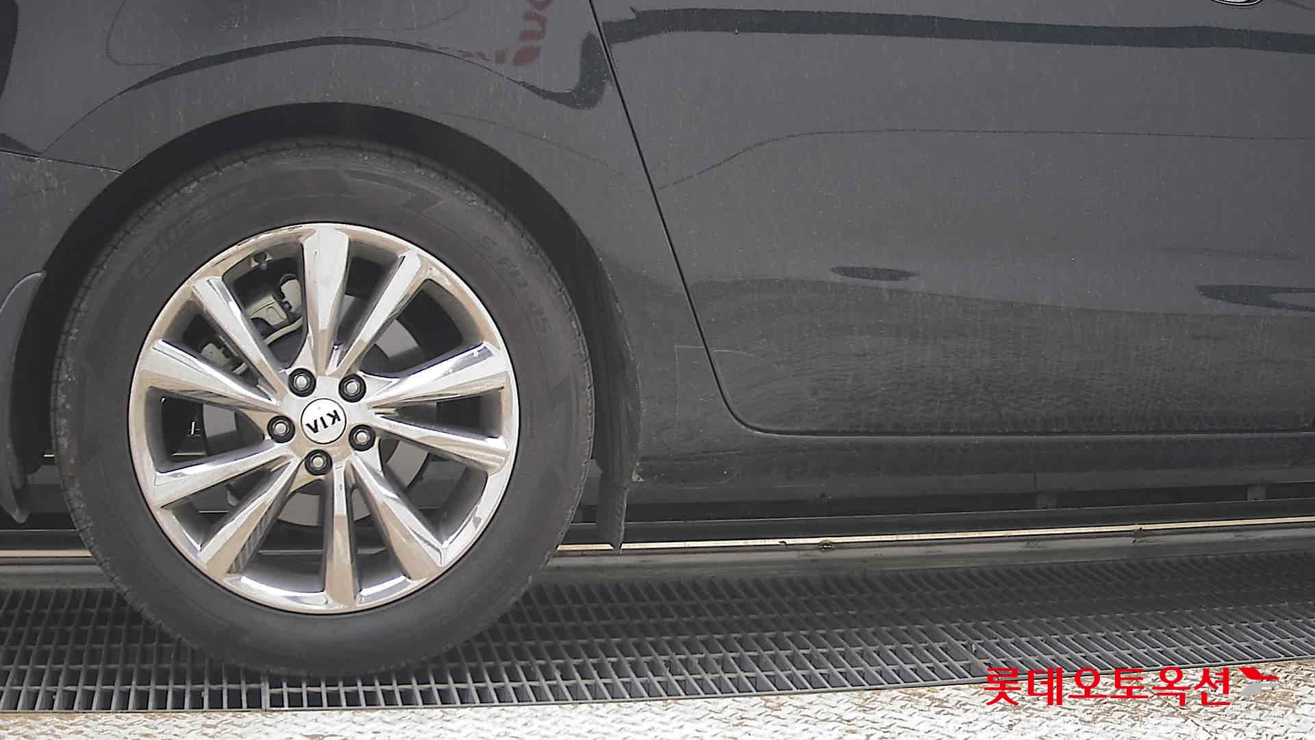 كيا نيو كارنيفال 2020 - صورة 28