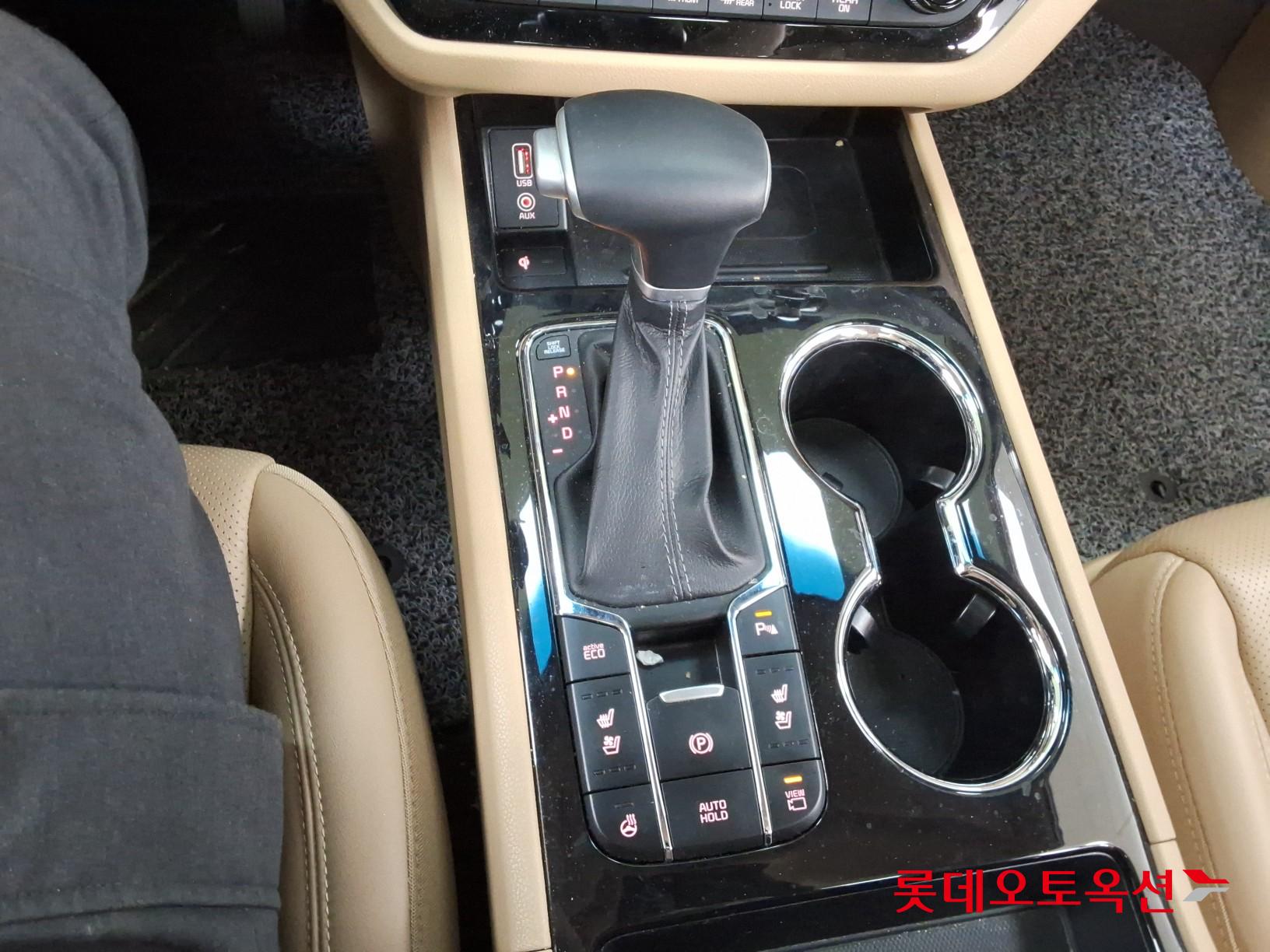 كيا نيو كارنيفال 2020 - صورة 34