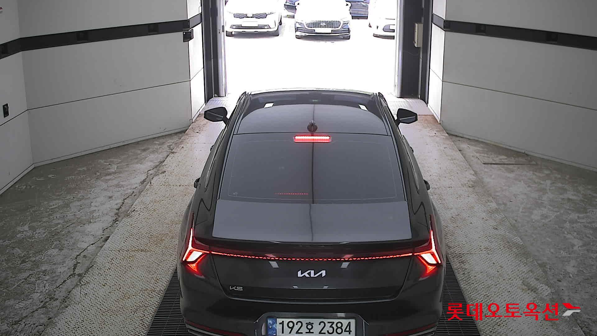 2022 - kia k8