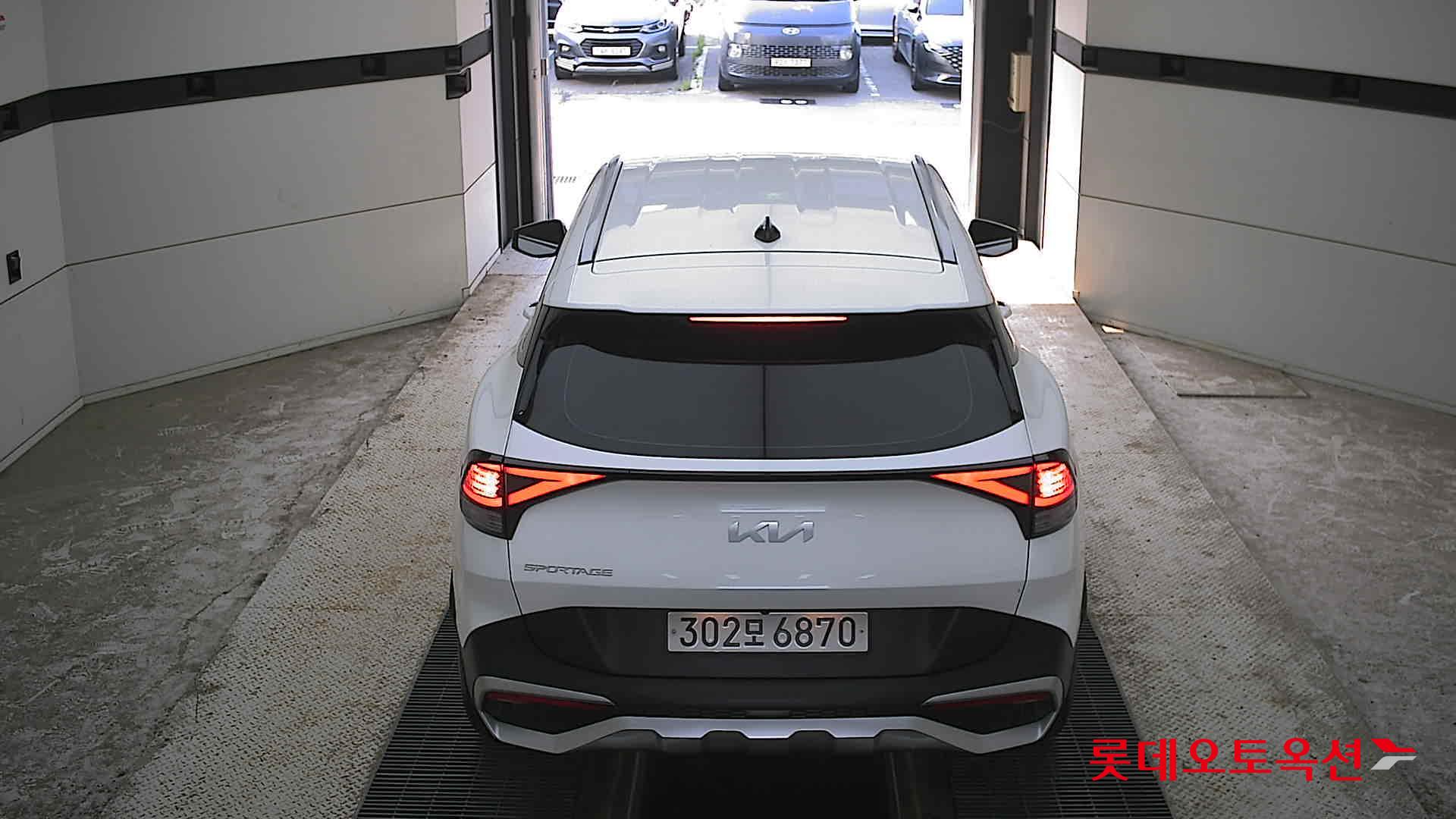 2023 - kia sportage