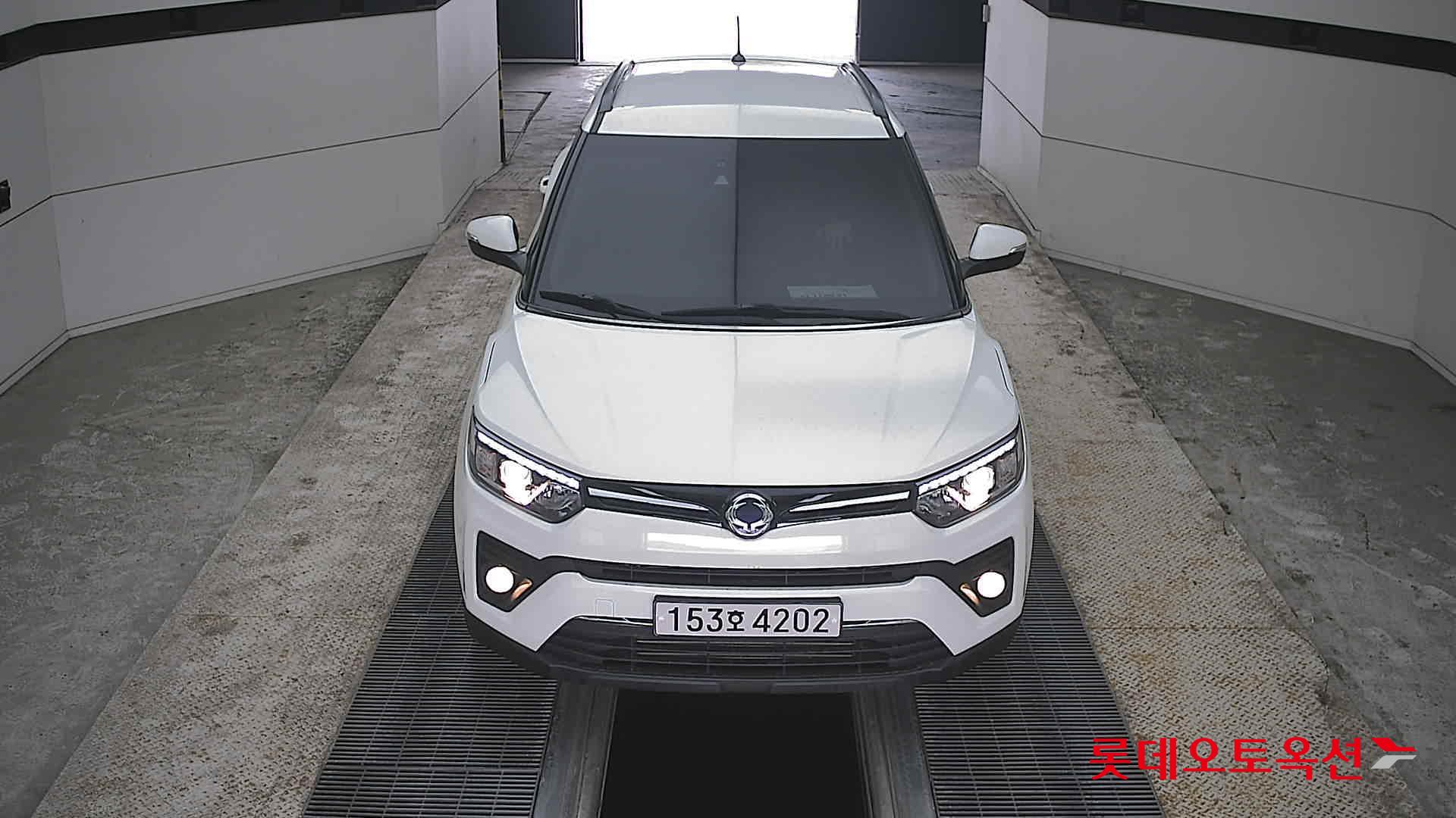 سانج يونج تيفولي