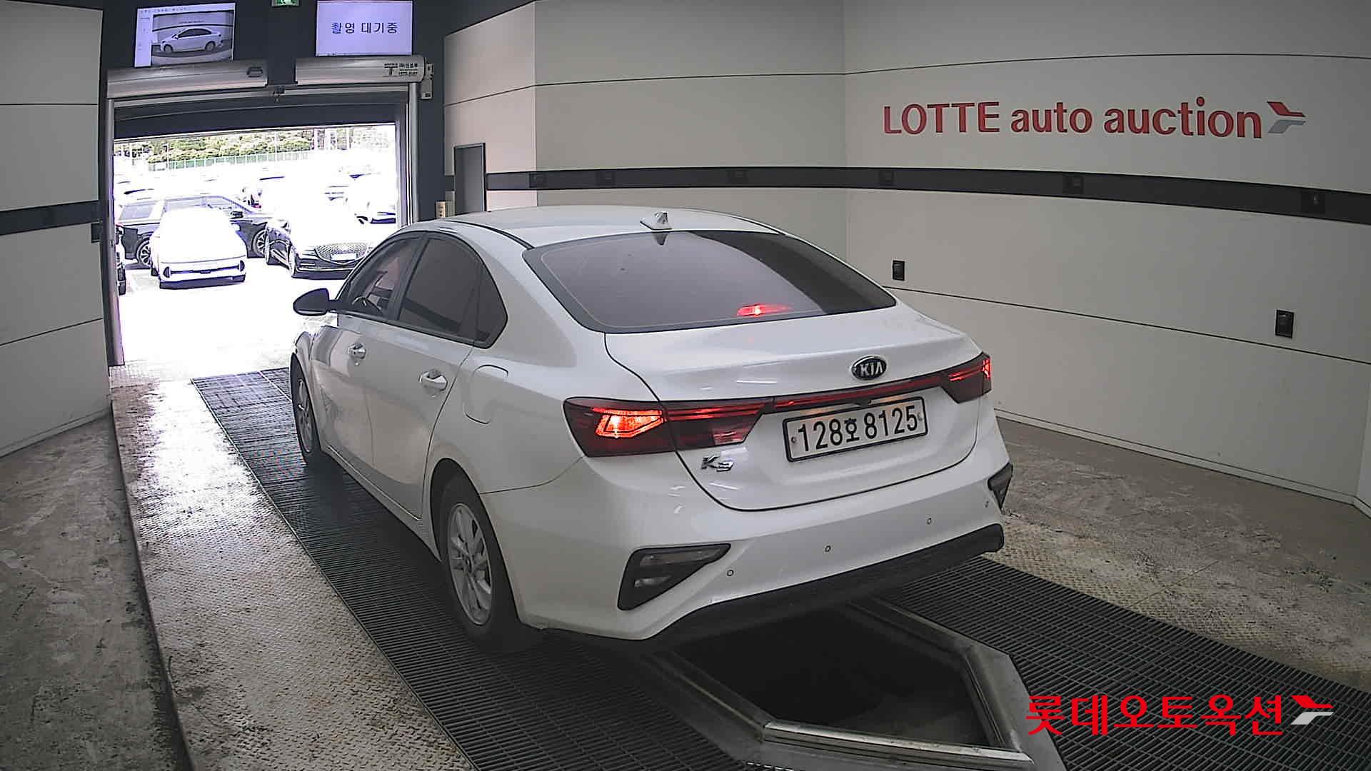 Kia K3 2020 - Image 16