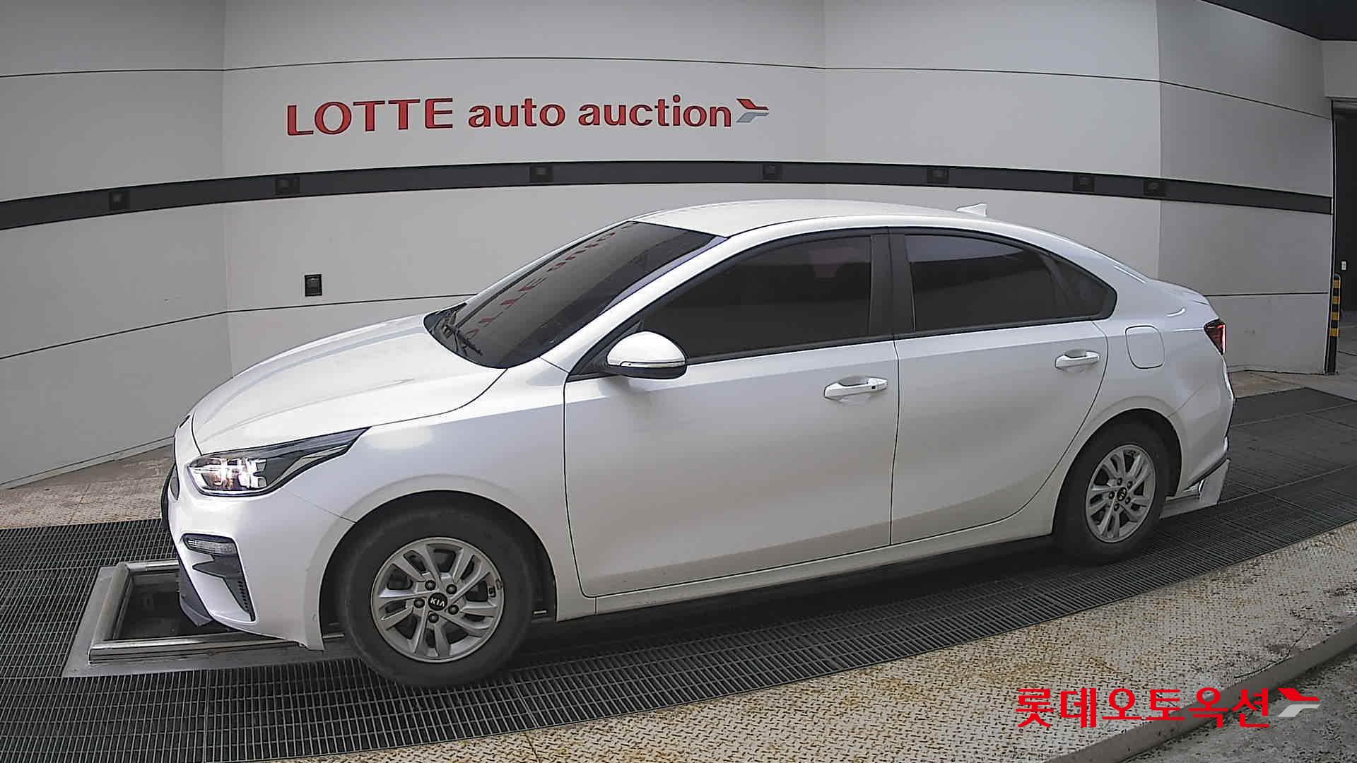 Kia K3 2020 - Image 12