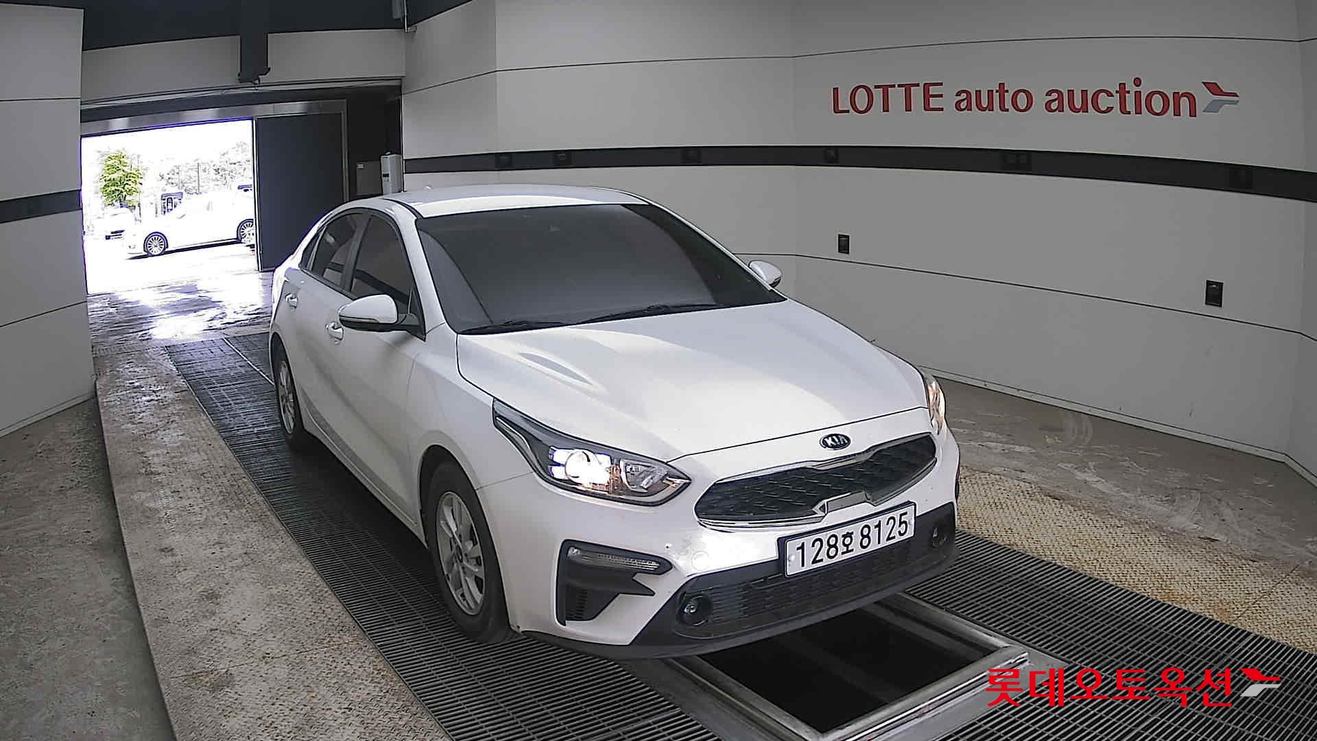 Kia K3 2020 - Image 24