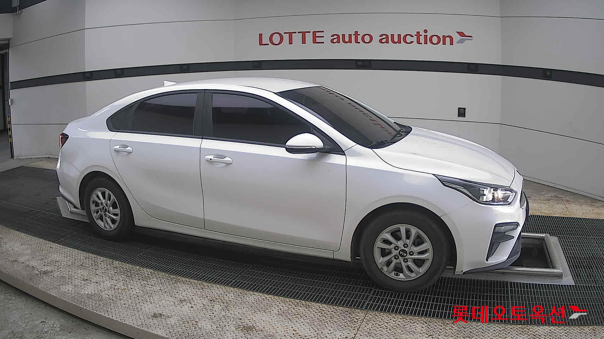 Kia K3 2020 - Image 22