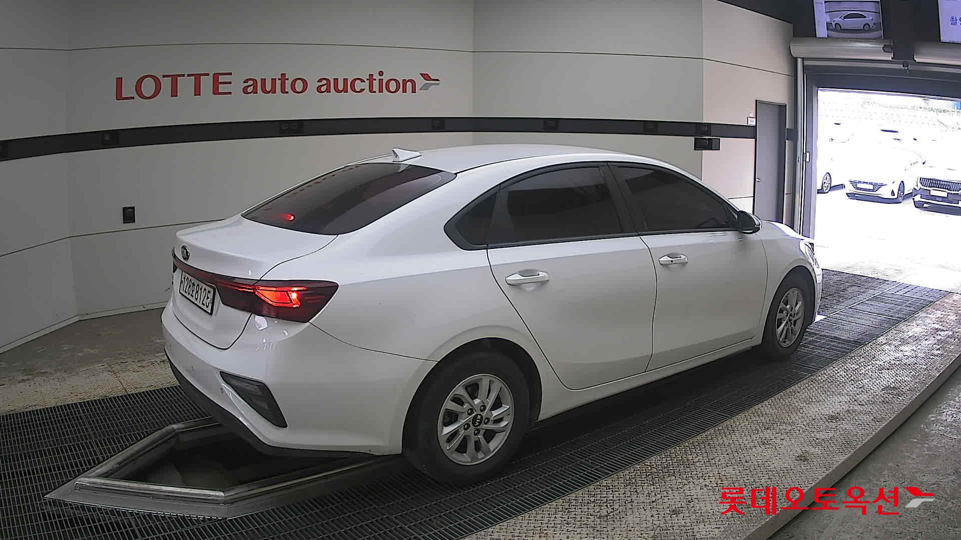 Kia K3 2020 - Image 19