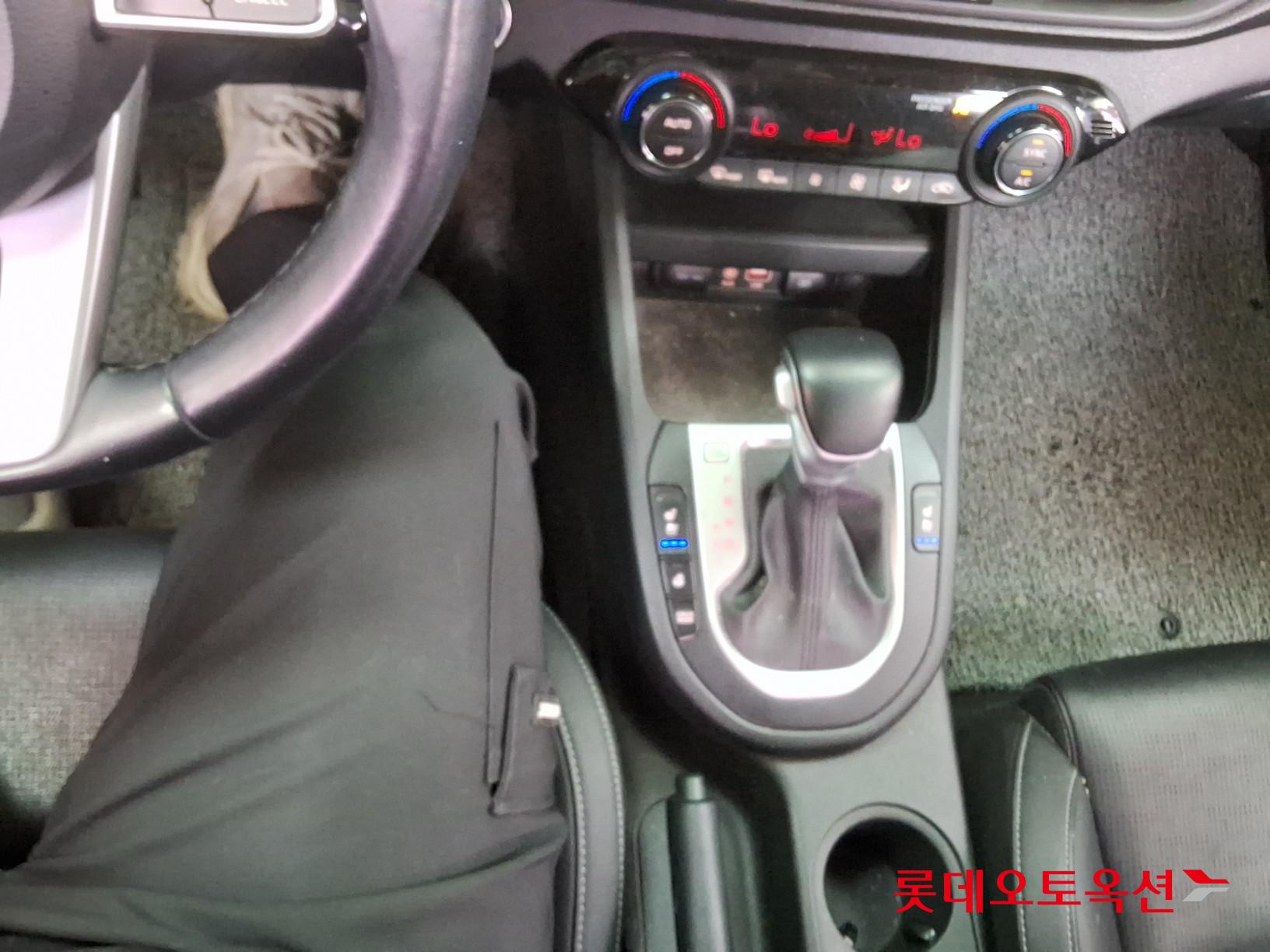 Kia K3 2020 - Image 34