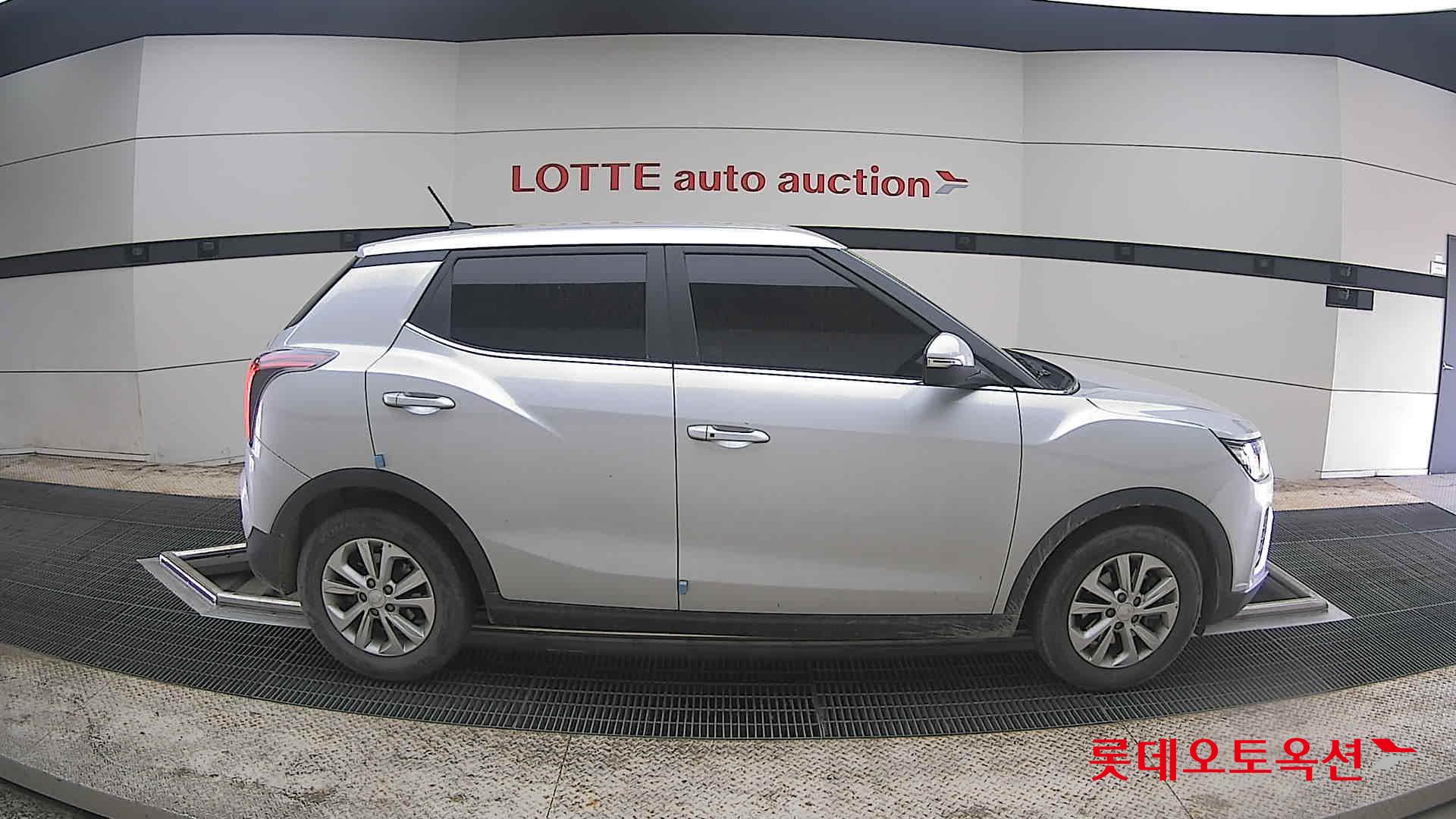 KG Mobility Tivoli 2020 - Image 21