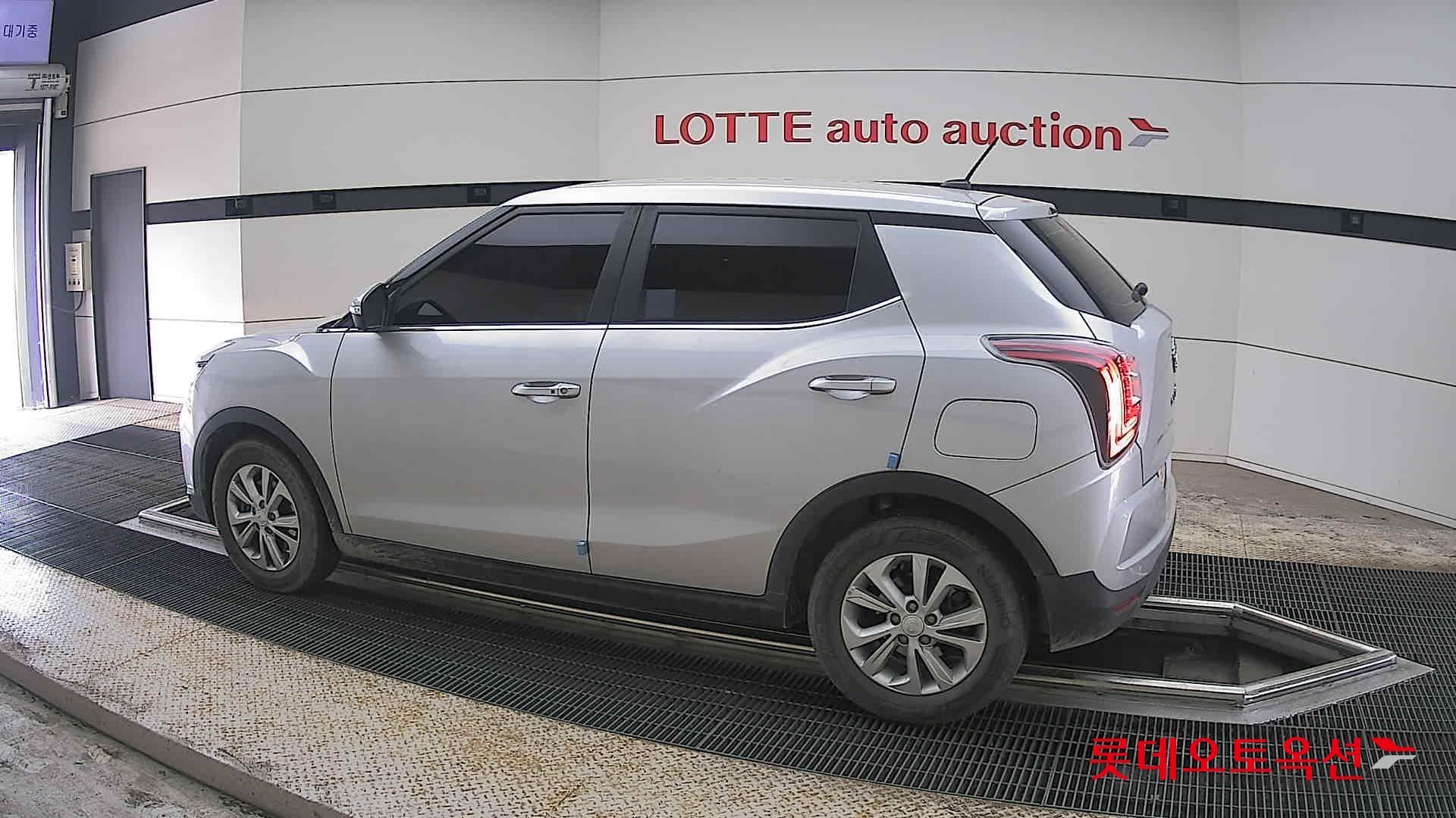 KG Mobility Tivoli 2020 - Image 14