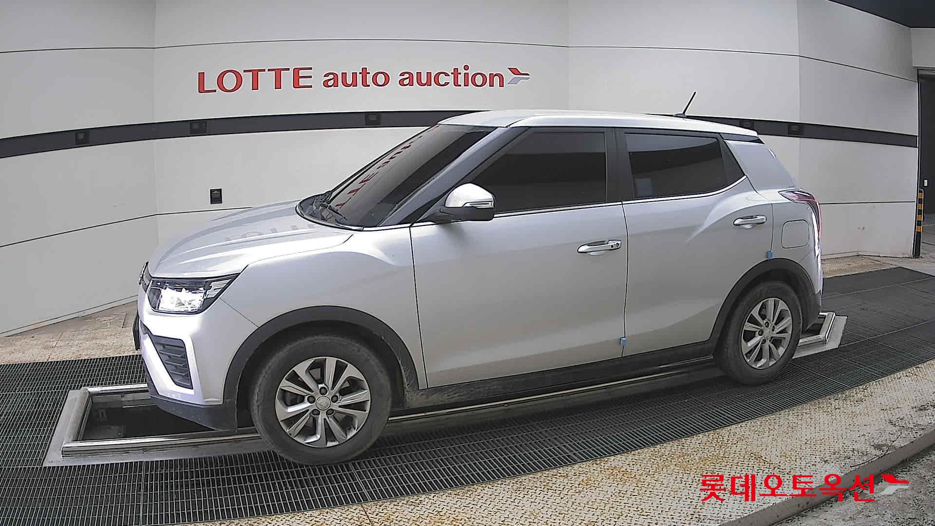 KG Mobility Tivoli 2020 - Image 12