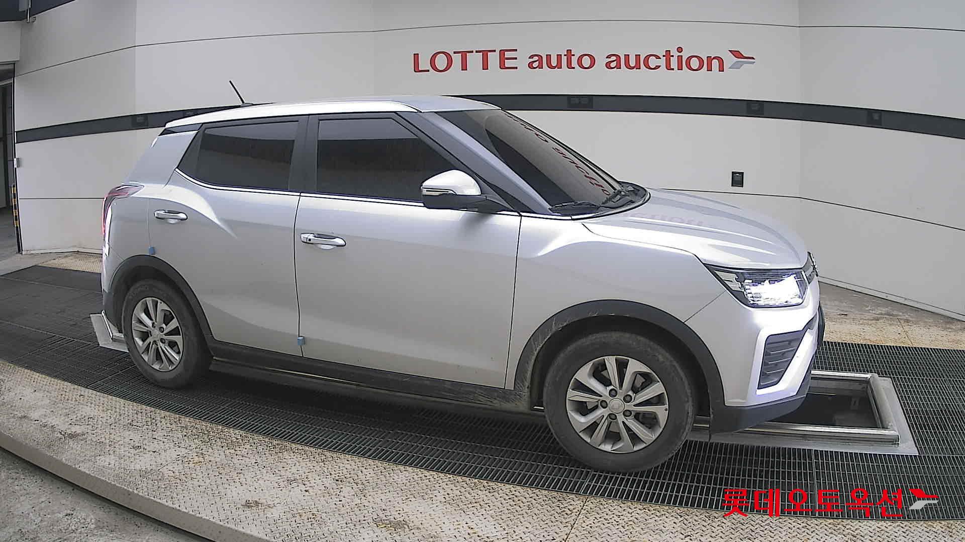 KG Mobility Tivoli 2020 - Image 22