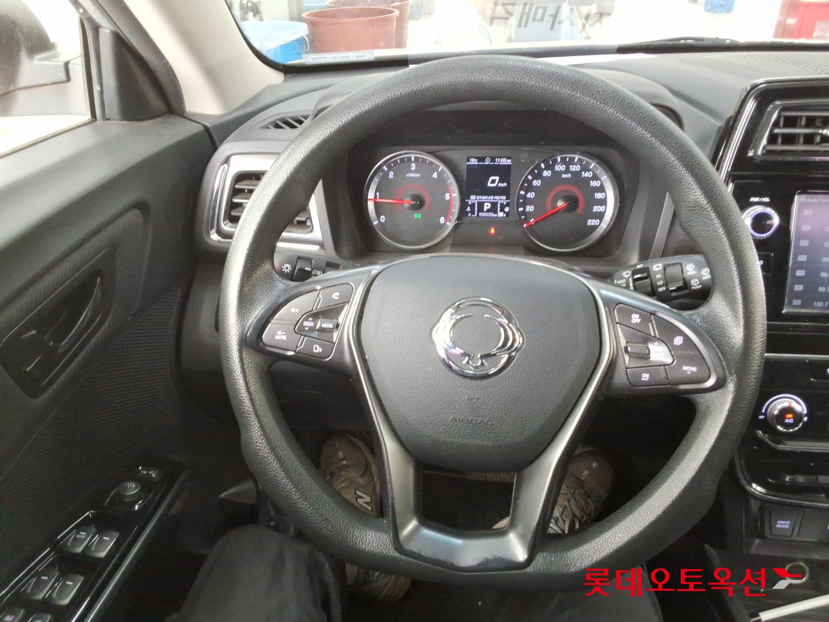 KG Mobility Tivoli 2020 - Image 30