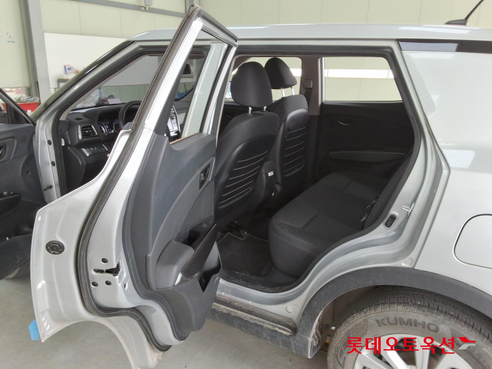 KG Mobility Tivoli 2020 - Image 38