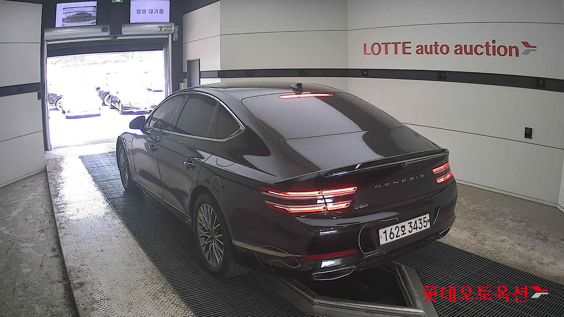 Genesis G80 - 16