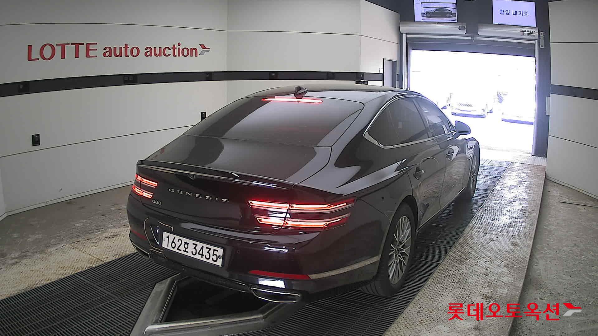 Genesis G80 - 18