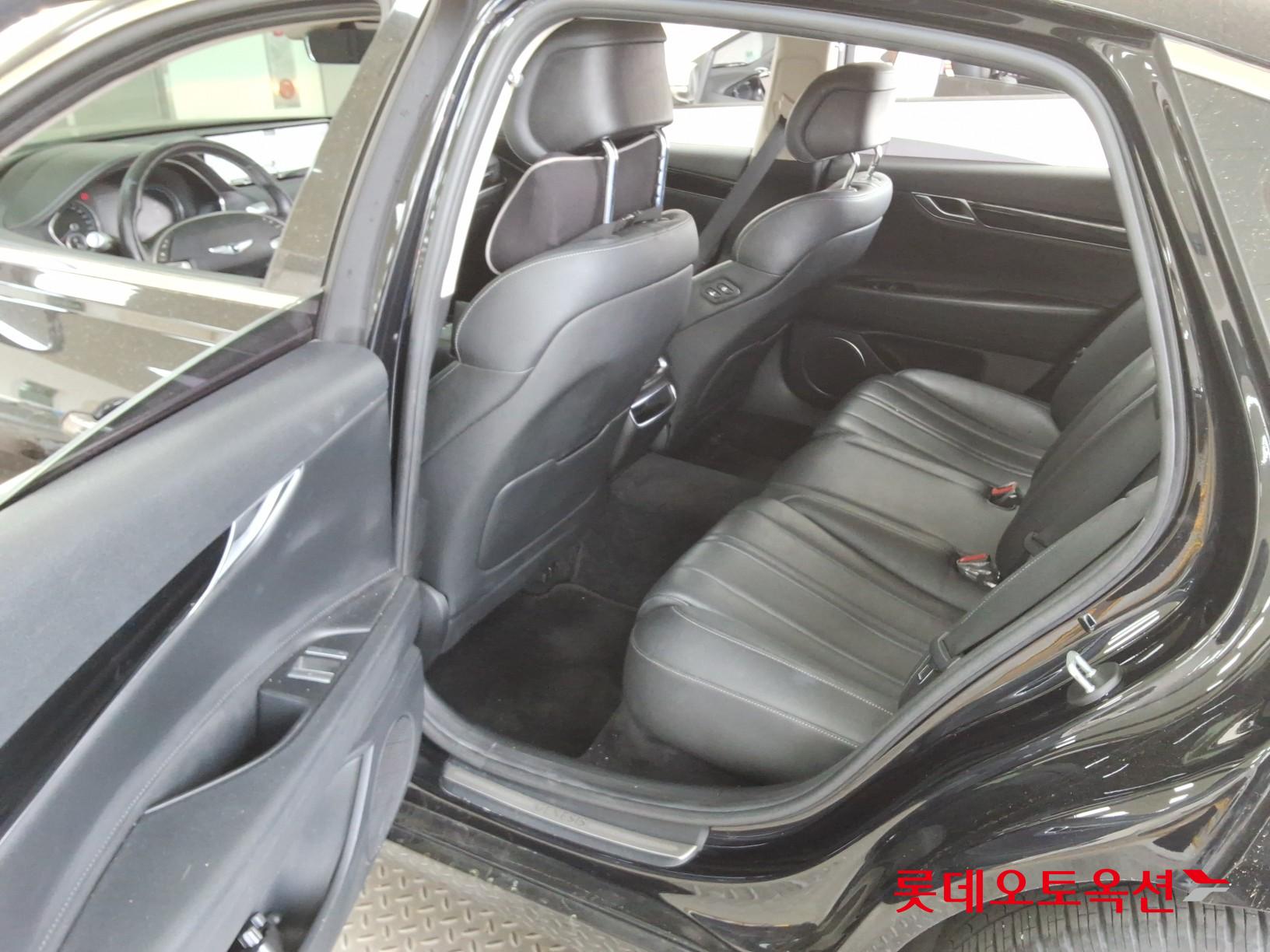 Genesis G80 - 37