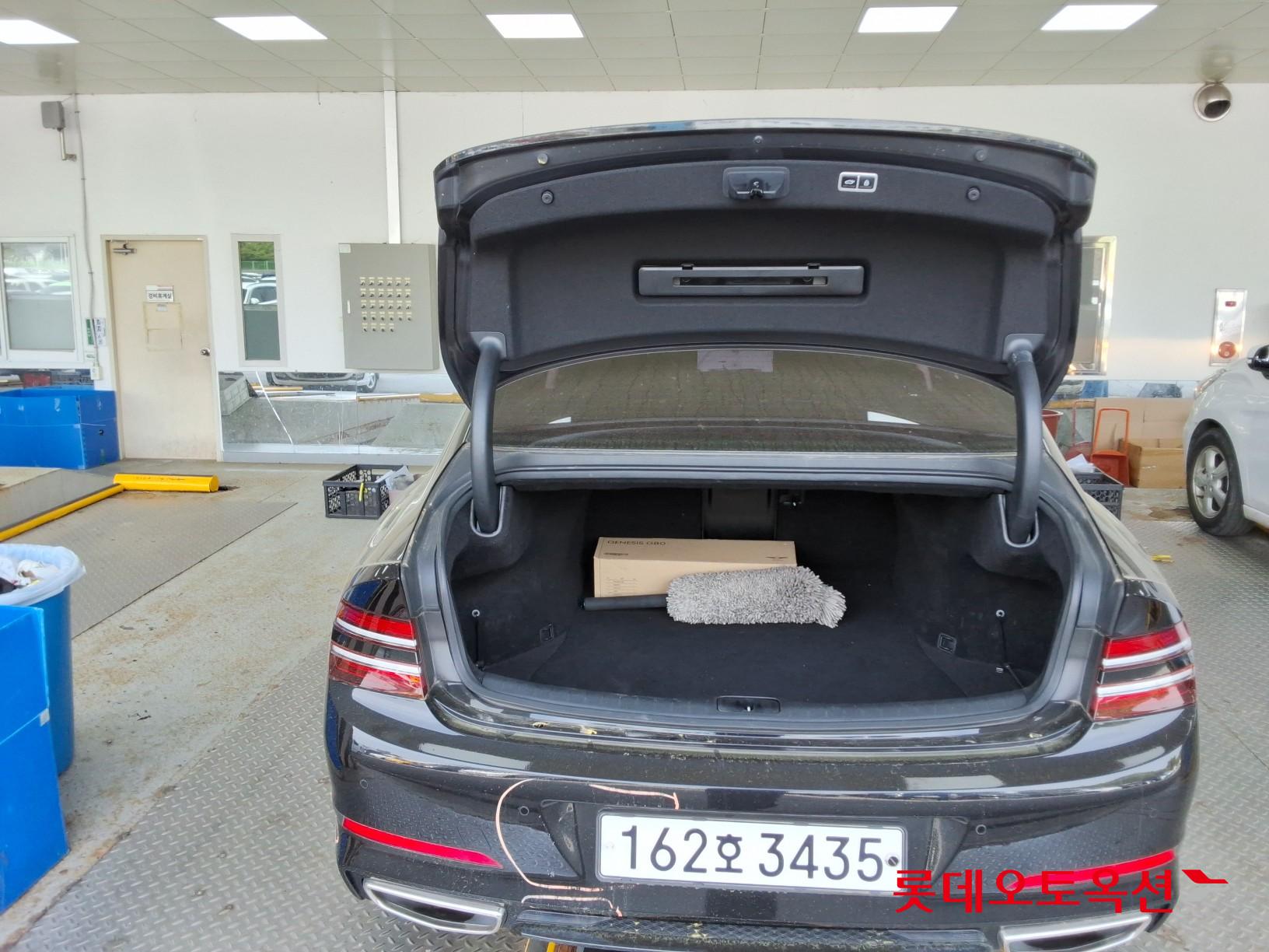 Genesis G80 - 9