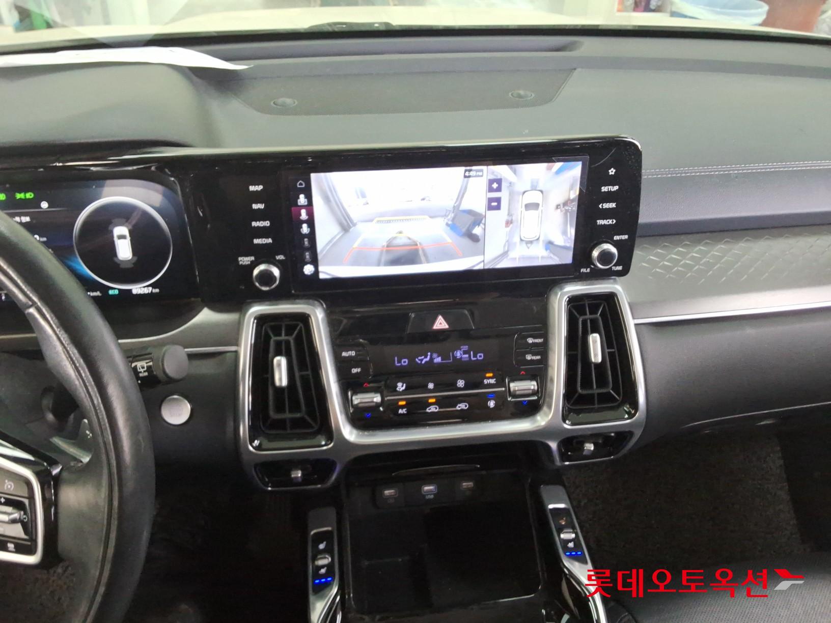 Kia Sorento - 31
