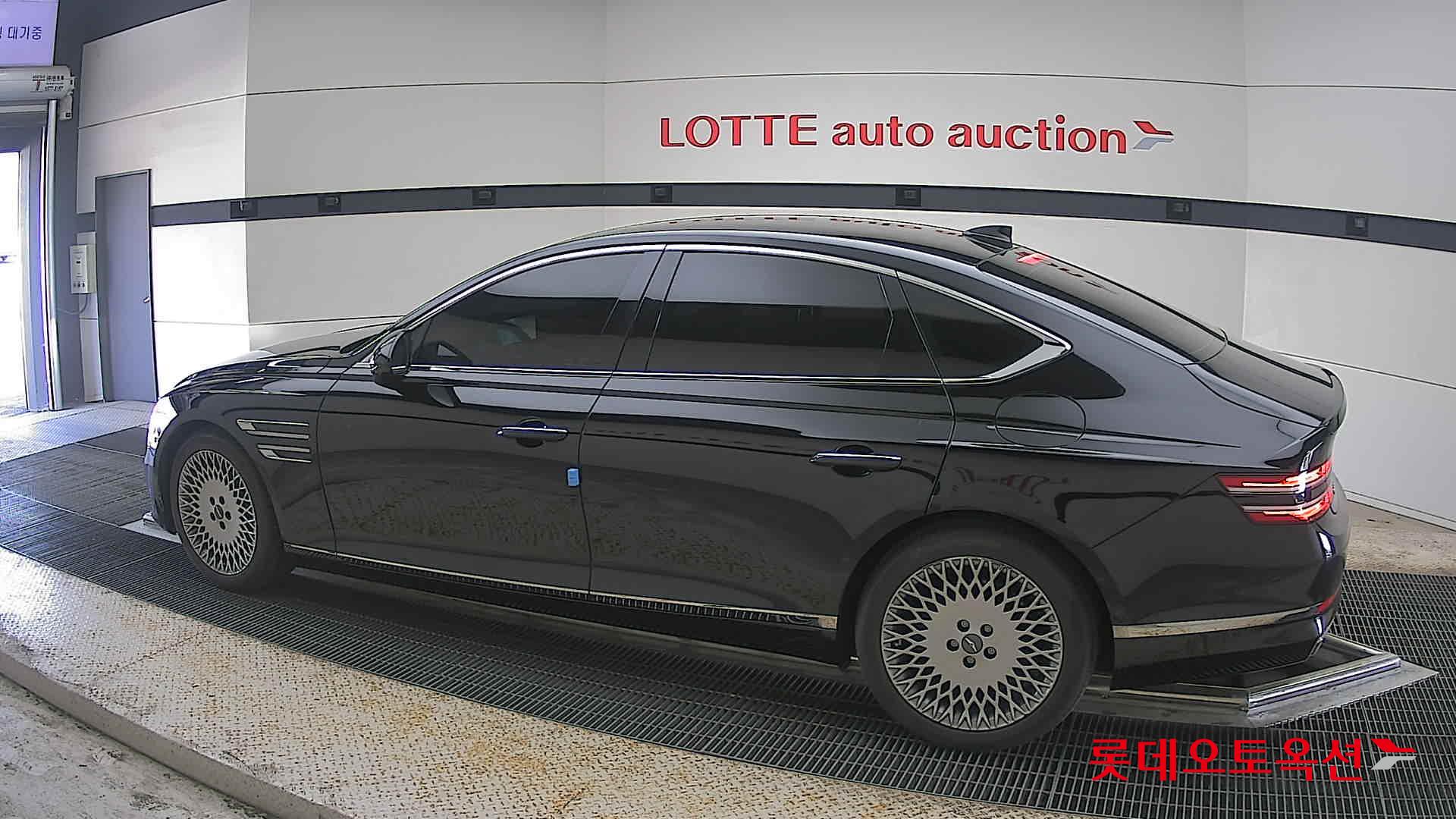 Genesis G80 - 14