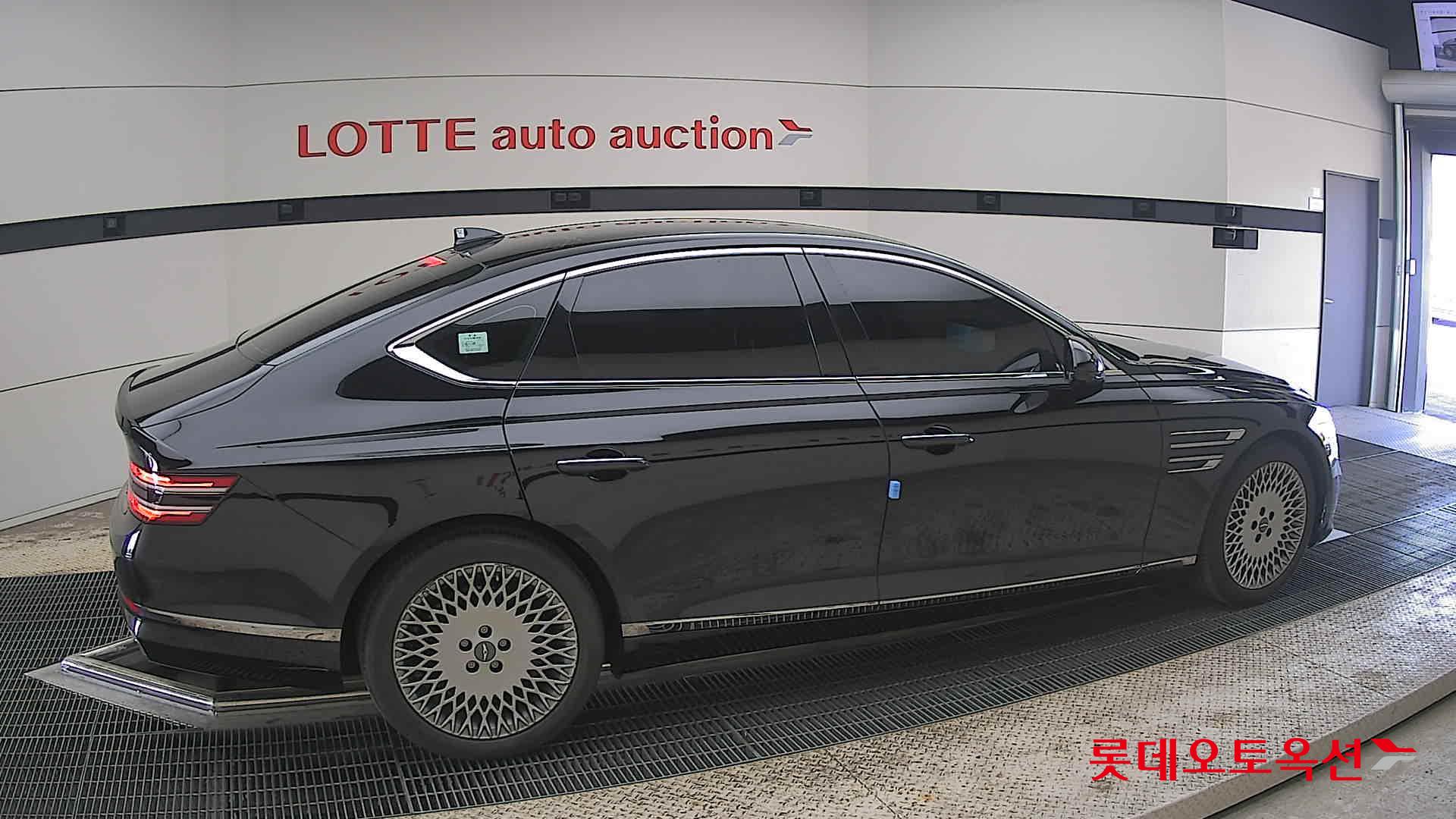 Genesis G80 - 20