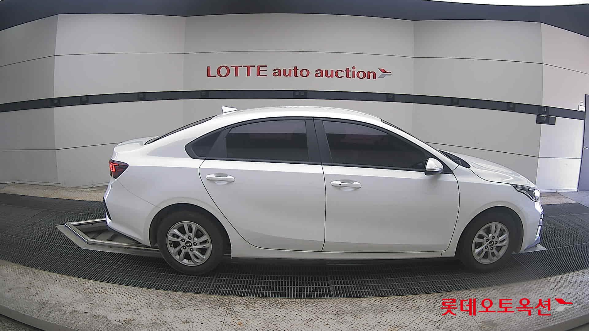 Kia K3 - 21