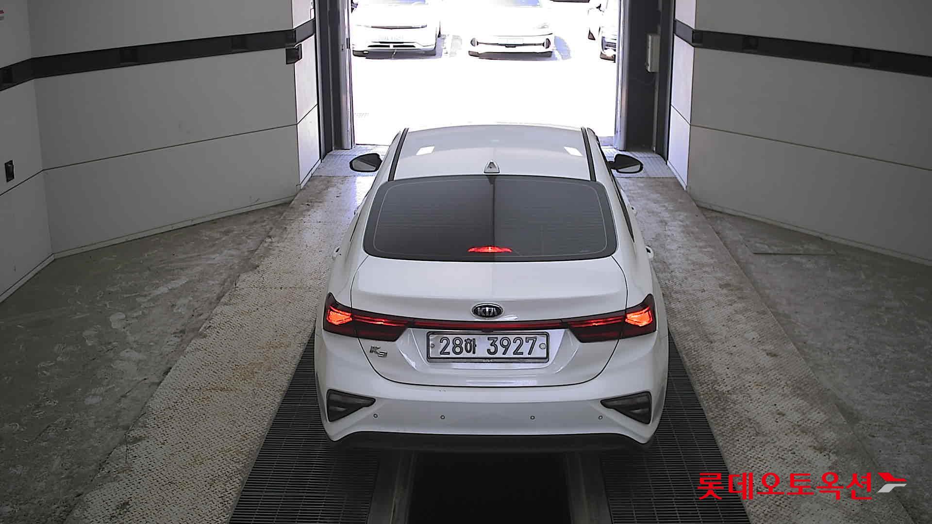 Kia K3 - 17