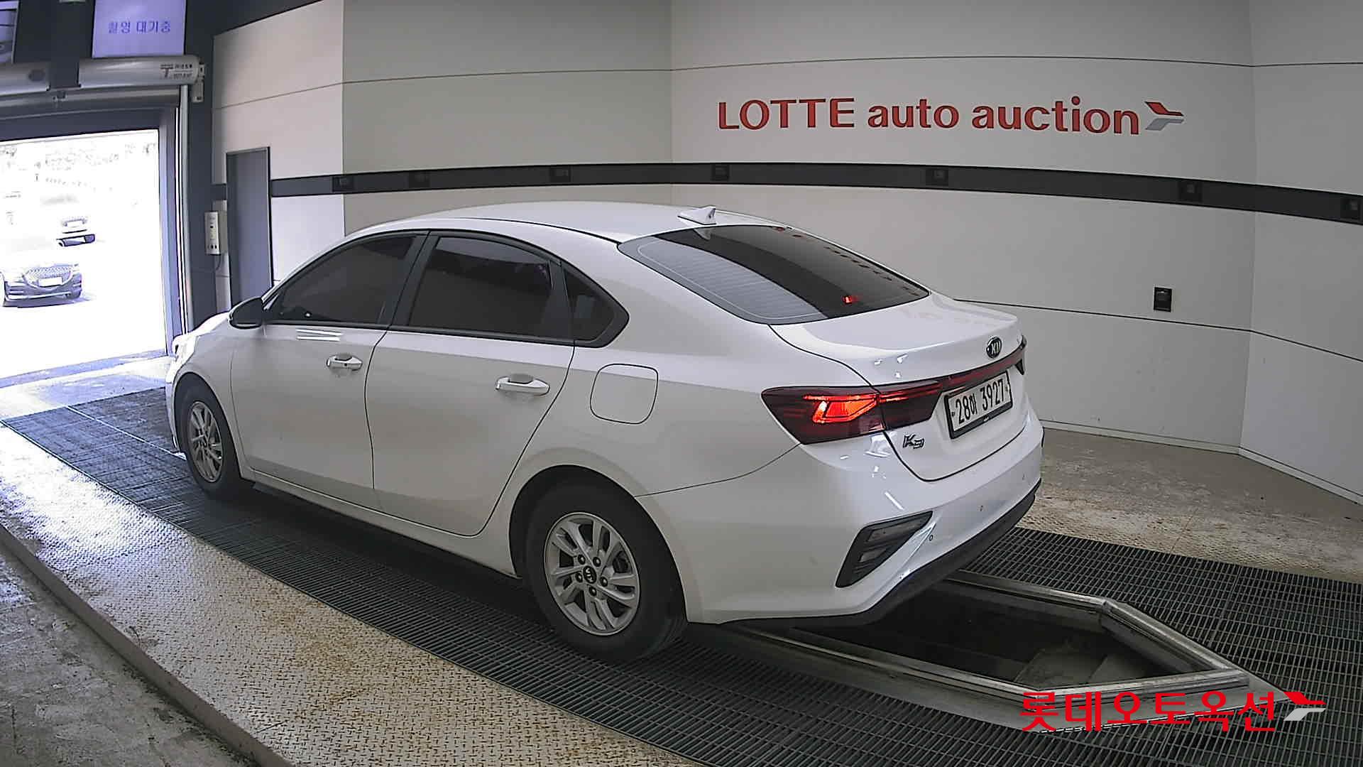 Kia K3 - 15