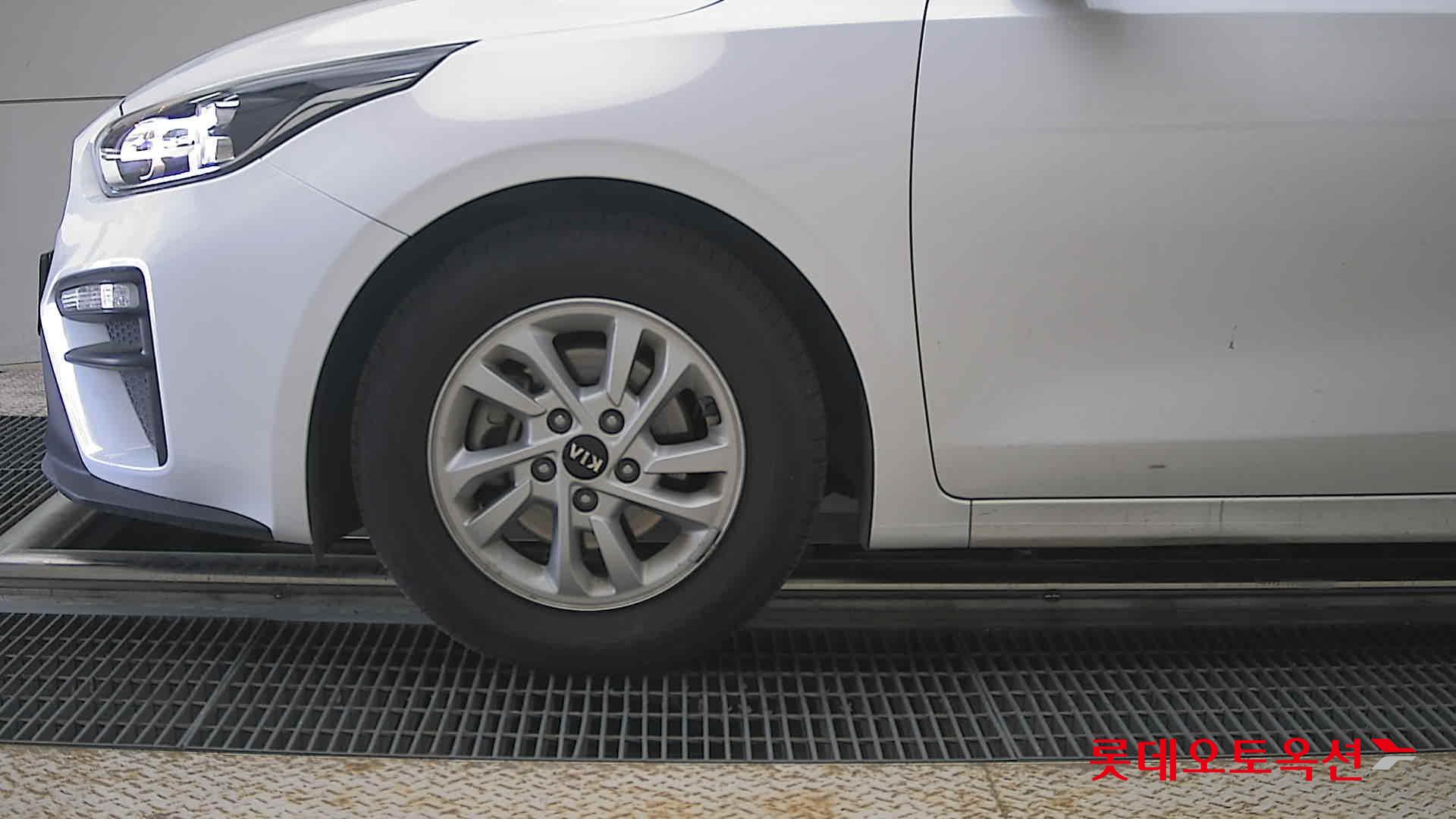 Kia K3 - 25
